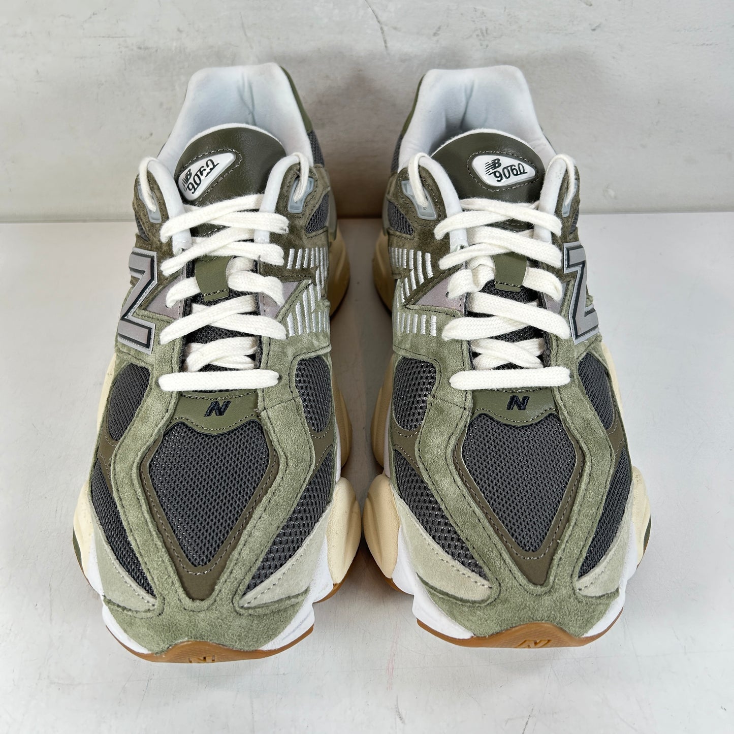 U9060FOC New Balance 9060 Green Grey [USED] - 10.5 M (VNDS)