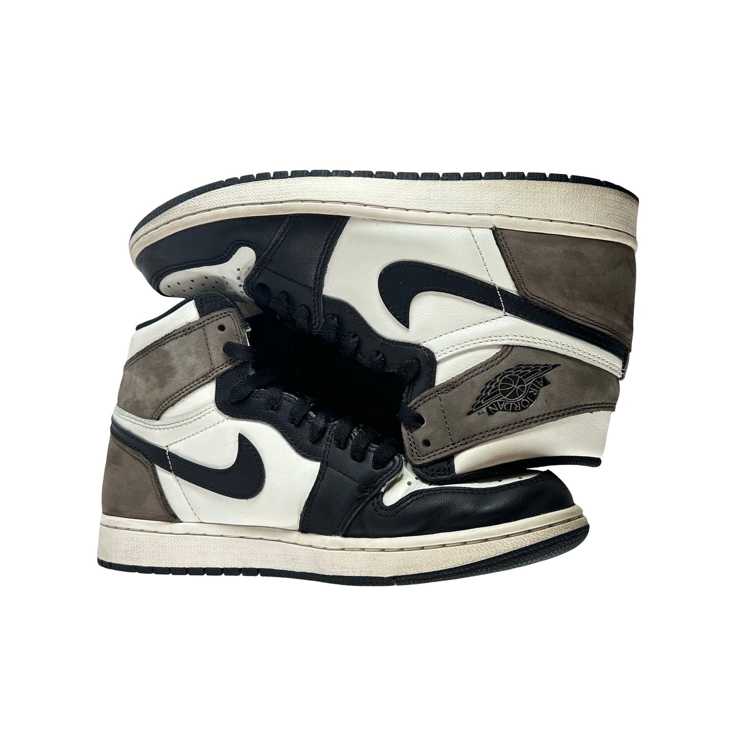 555088 105 Jordan 1 Mocha [USED] - 8.5 M (Used10)