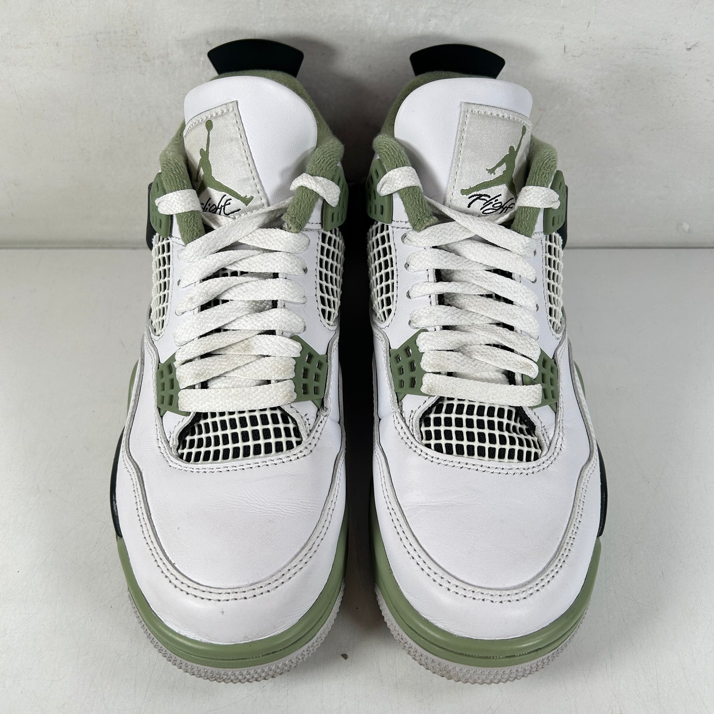 AQ9129 103 Jordan 4 Retro Seafoam (W) [USED] - 7 W (Used2)