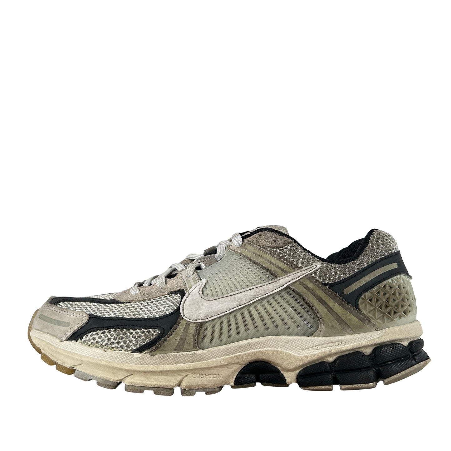 FN7649 110 Nike Zoom Vomero 5 Supersonic Light Bone Black [USED] - 9.5 M (Used3)