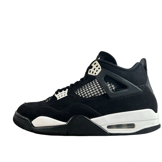 FQ8138 001  Jordan 4 Retro White Thunder [USED] - 10 M (Used11)
