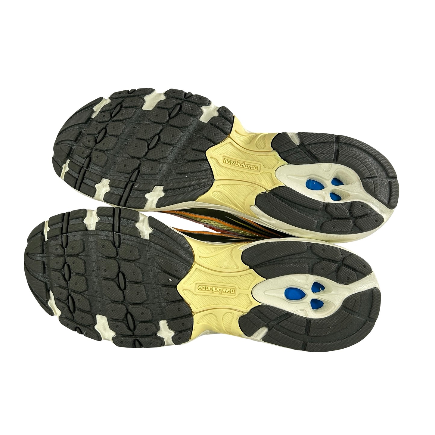 U740GP2 New Balance 740 Concepts Saignée [USED] - 11 M (VNDS)