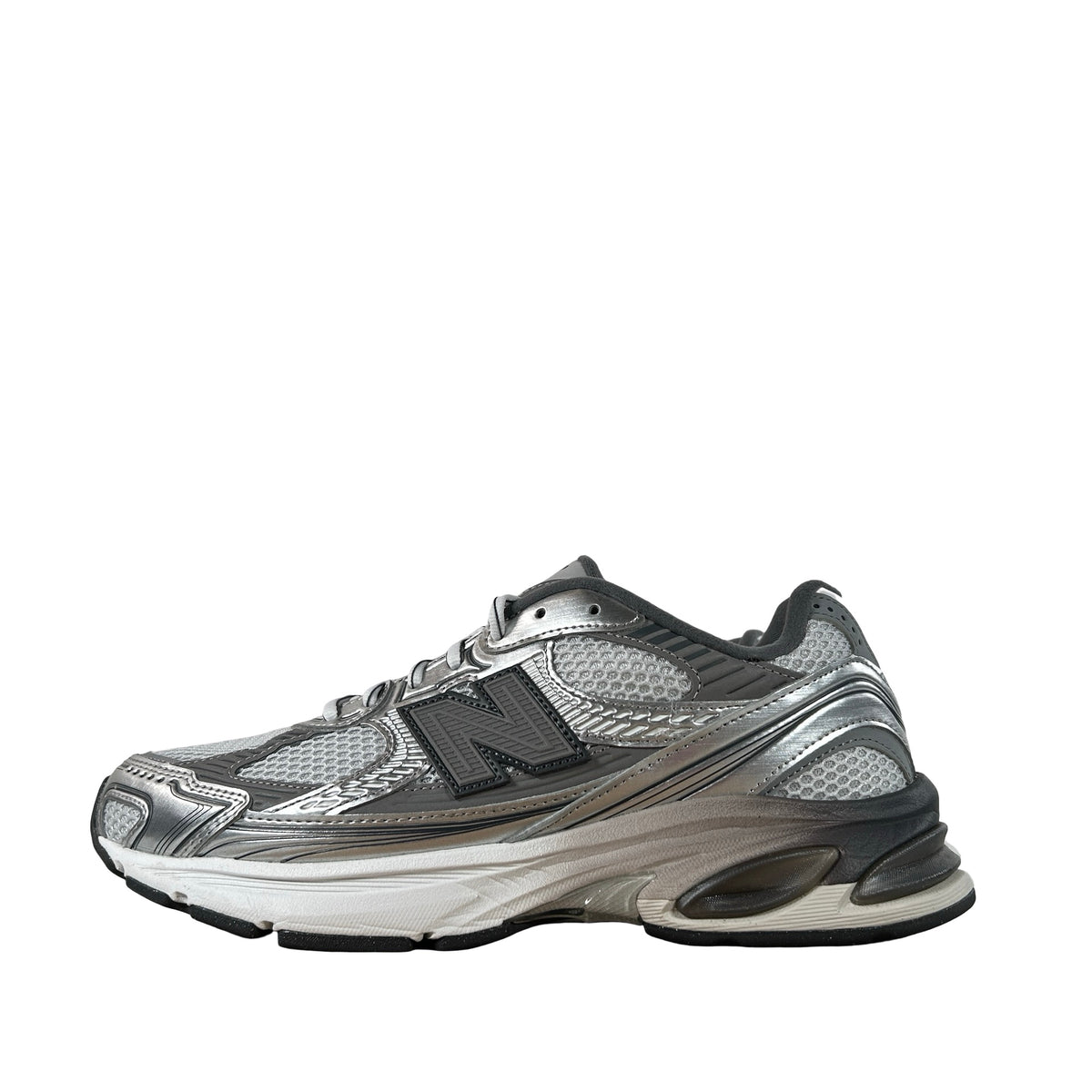 U2010753 New Balance 2010 Metallic Silver Grey [USED] - 9 M (Used)