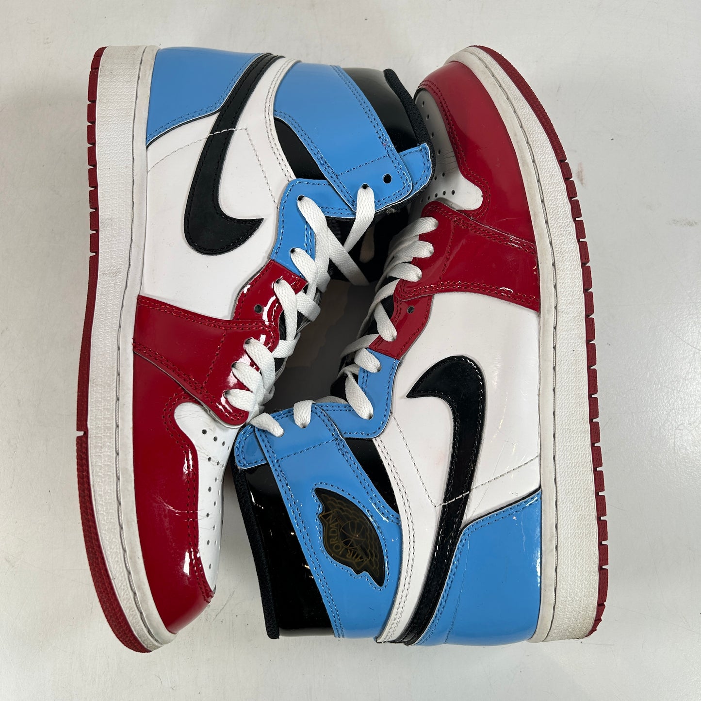 CK5666 100 Jordan 1 Retro High Fearless UNC Chicago [USED] - 10 M (Used)