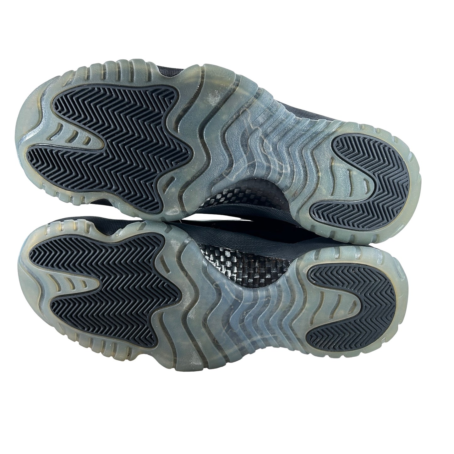 378037 005 Jordan 11 Retro Cap and Gown [USED] - 11.5 M (Used3)