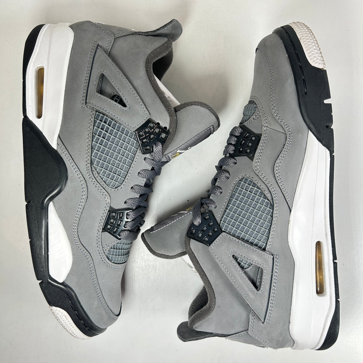 308497 007 Jordan 4 Retro Cool Grey (2019) [USED] - 9.5 M (Used) (No Box)