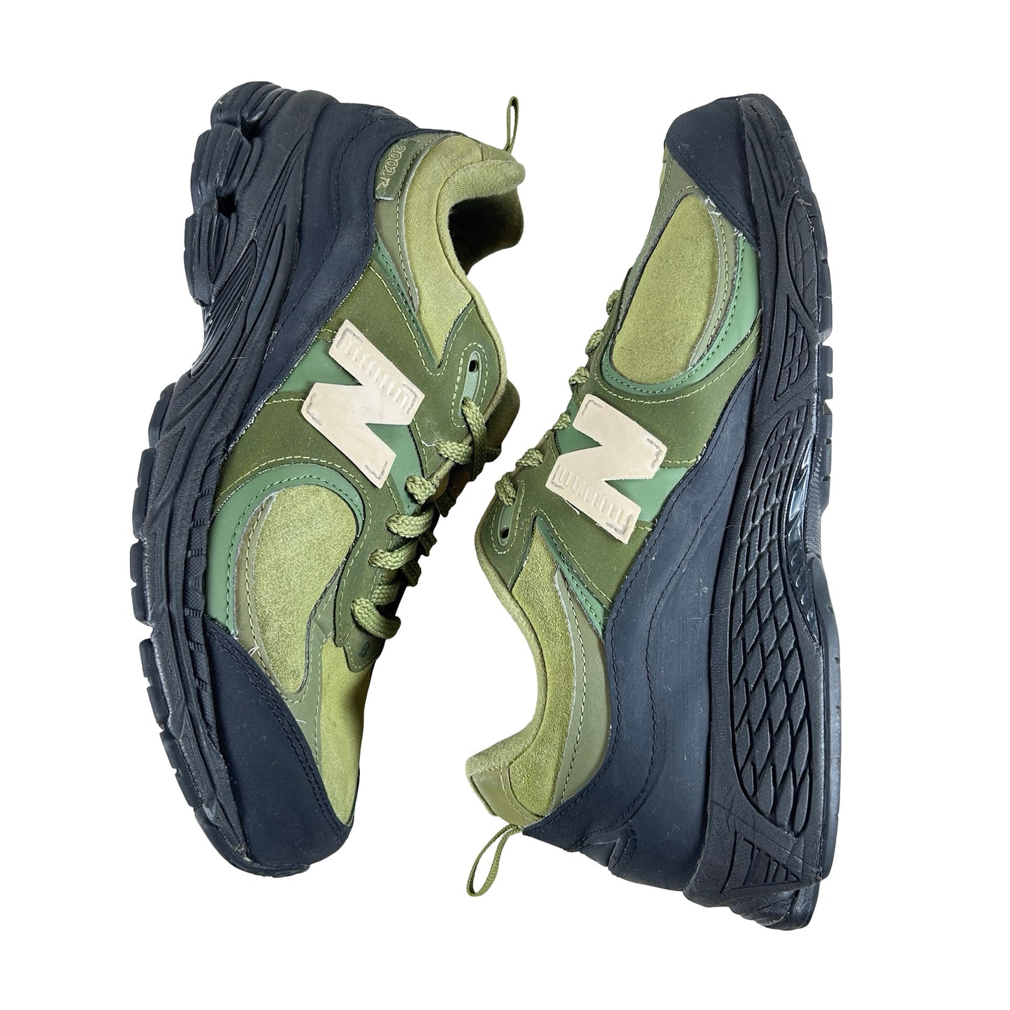M2002RBB New Balance 2002R The Basement Moss Green [USED] - 8.5 M (Used) (No Box)