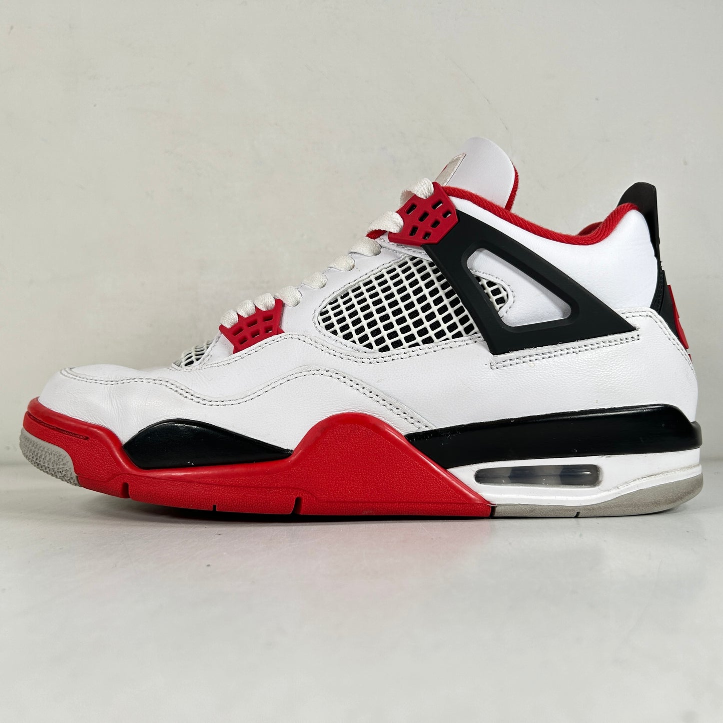 DC7770 160 Jordan 4 Retro Fire Red (2020) [USED] - 10 M (Used2)