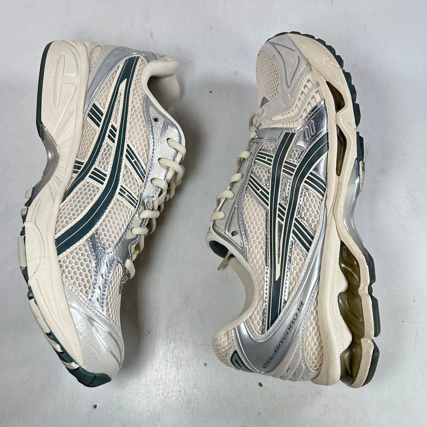 1201A019 200 ASICS Gel-Kayano 14 Birch Dark Pewter [USED] - 10.5 M (Used)