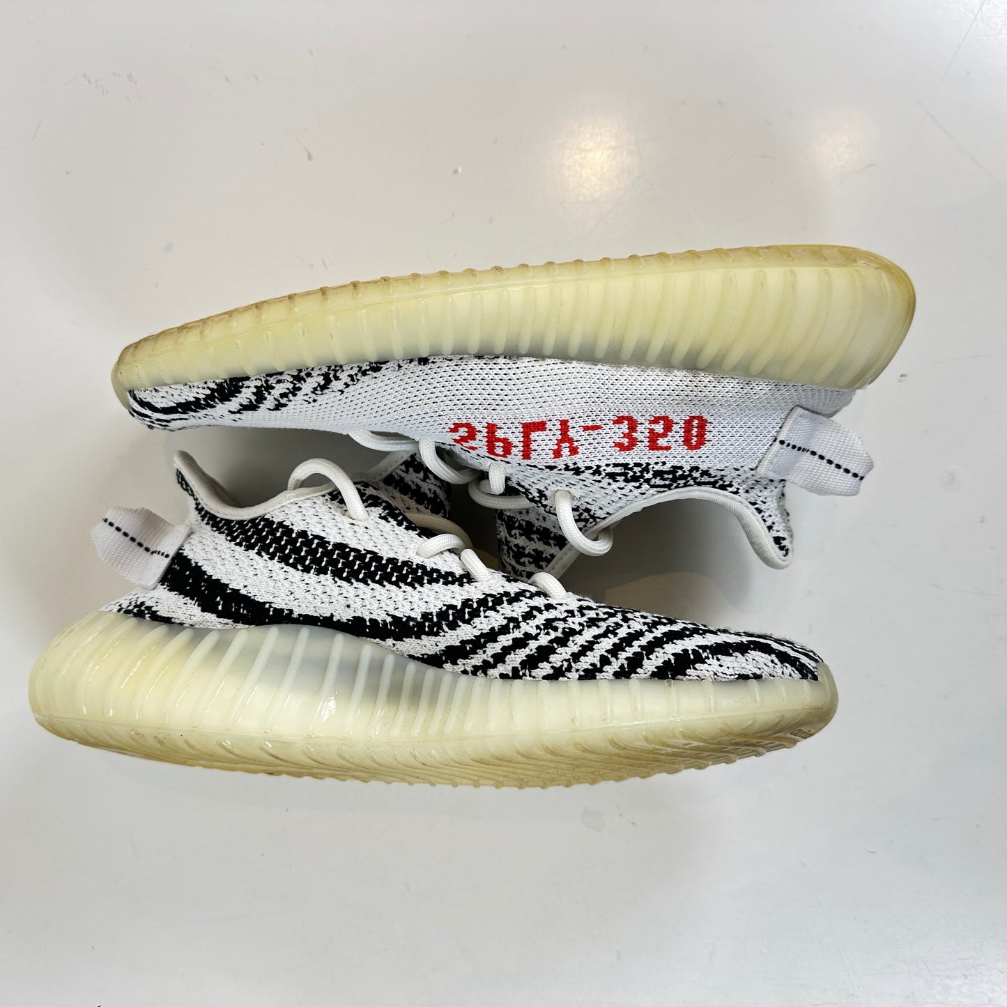 CP9654 Yeezy 350 V2 Zebra [USED] - 5 M (Used)