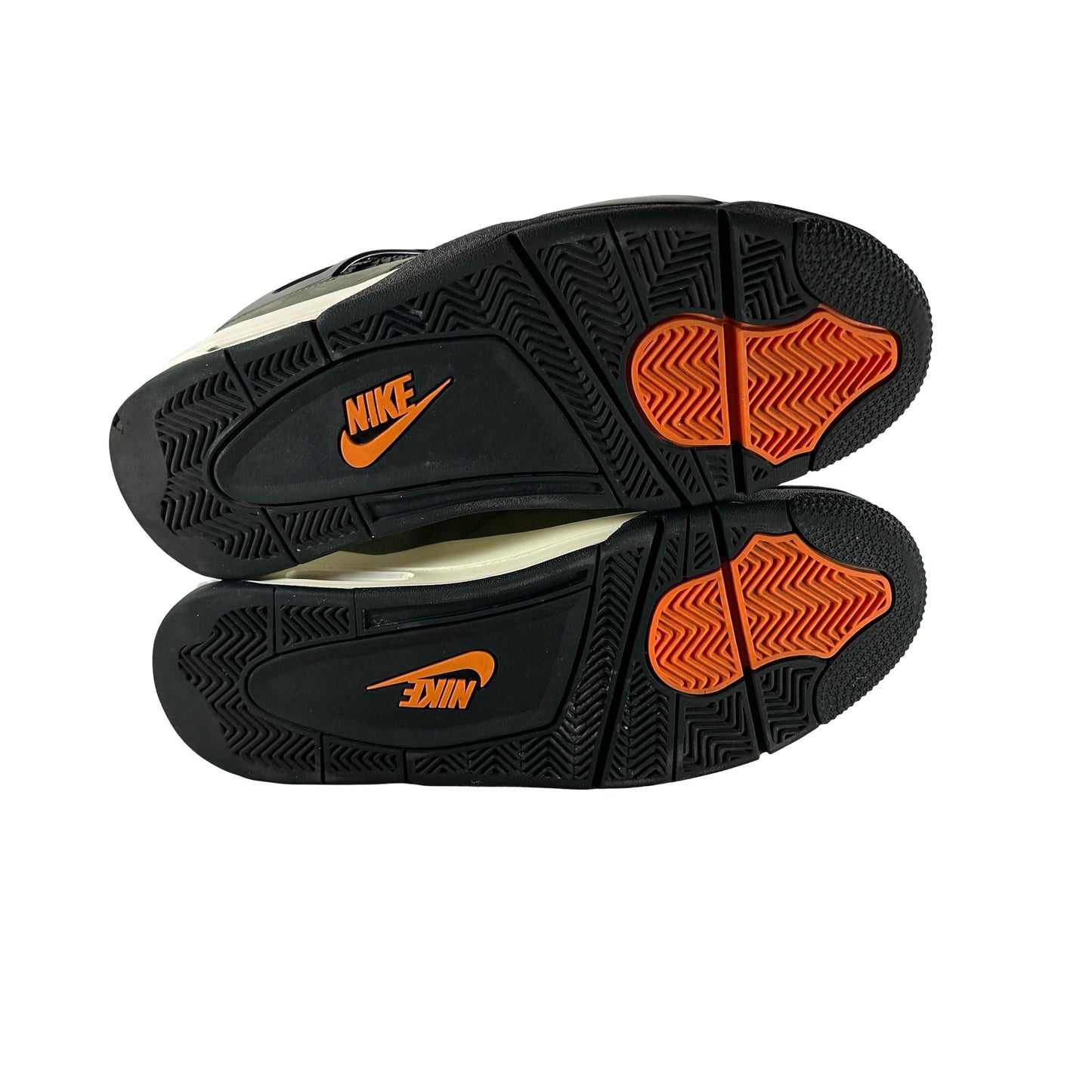 IB1519 200 Jordan 4 Retro OG SP Undefeated (2025) [USED] - 9 M (Used10)