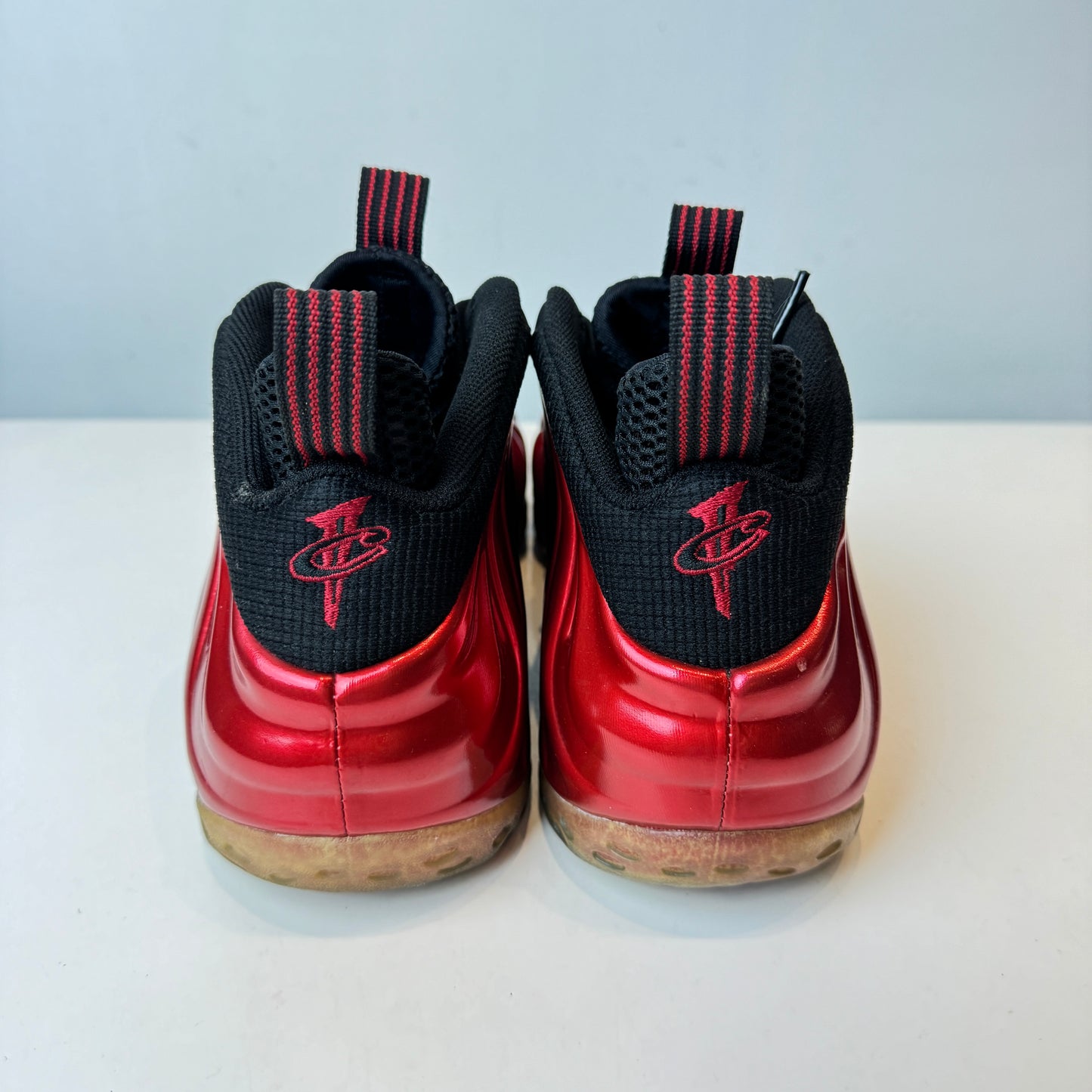 314996 610 Nike Air Foamposite One Metallic Red (2012) [USED] - 11 M (Used)