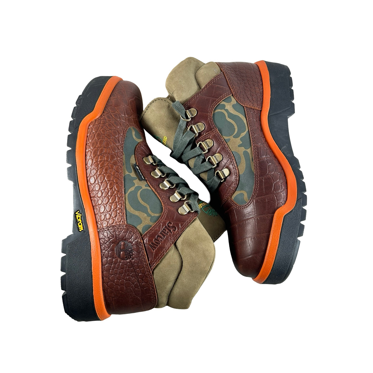 TB0A2NRWA5C Timberland Field Boot Mid Lace Up Gore-Tex Starcow Medium Brown Camo [USED] - 7 M (Used)