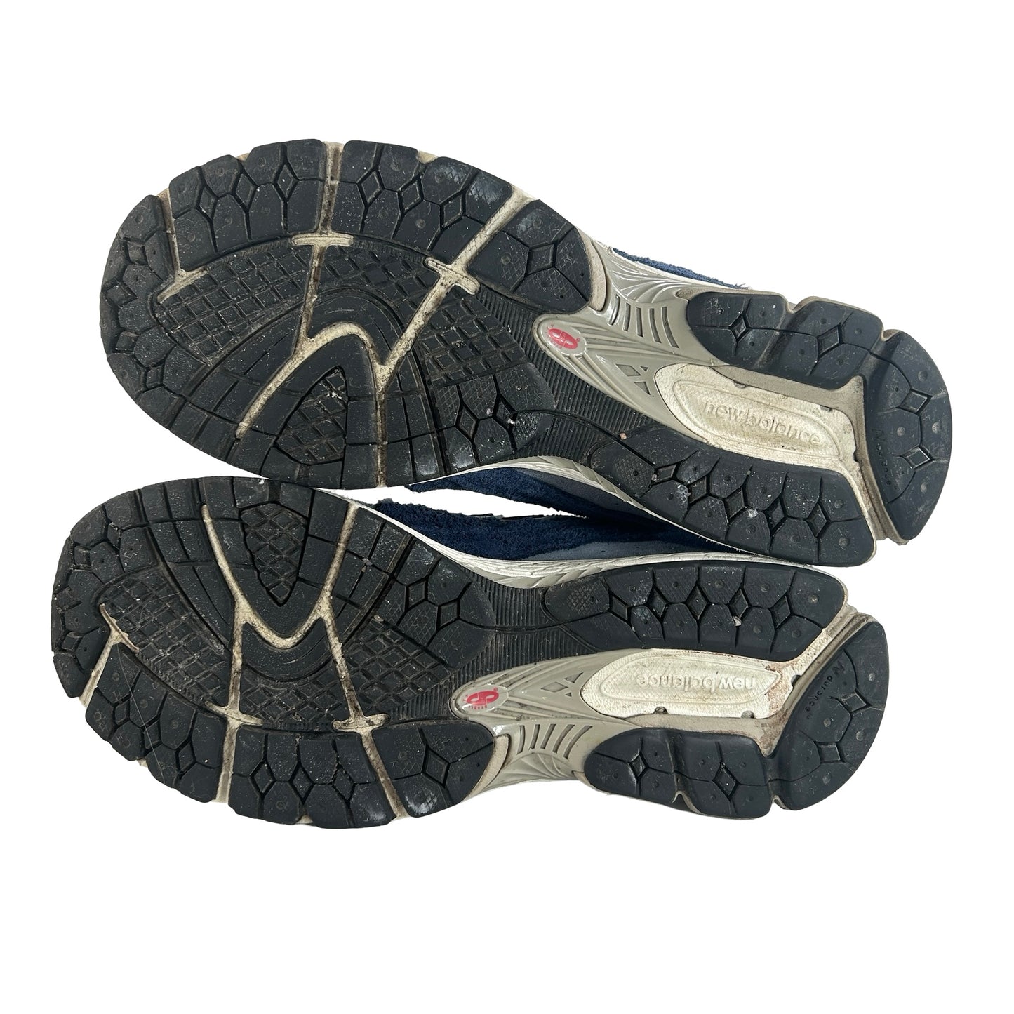 M2002RDK New Balance 2002R Protection Pack Navy Grey [USED] - 8.5 M (Used)