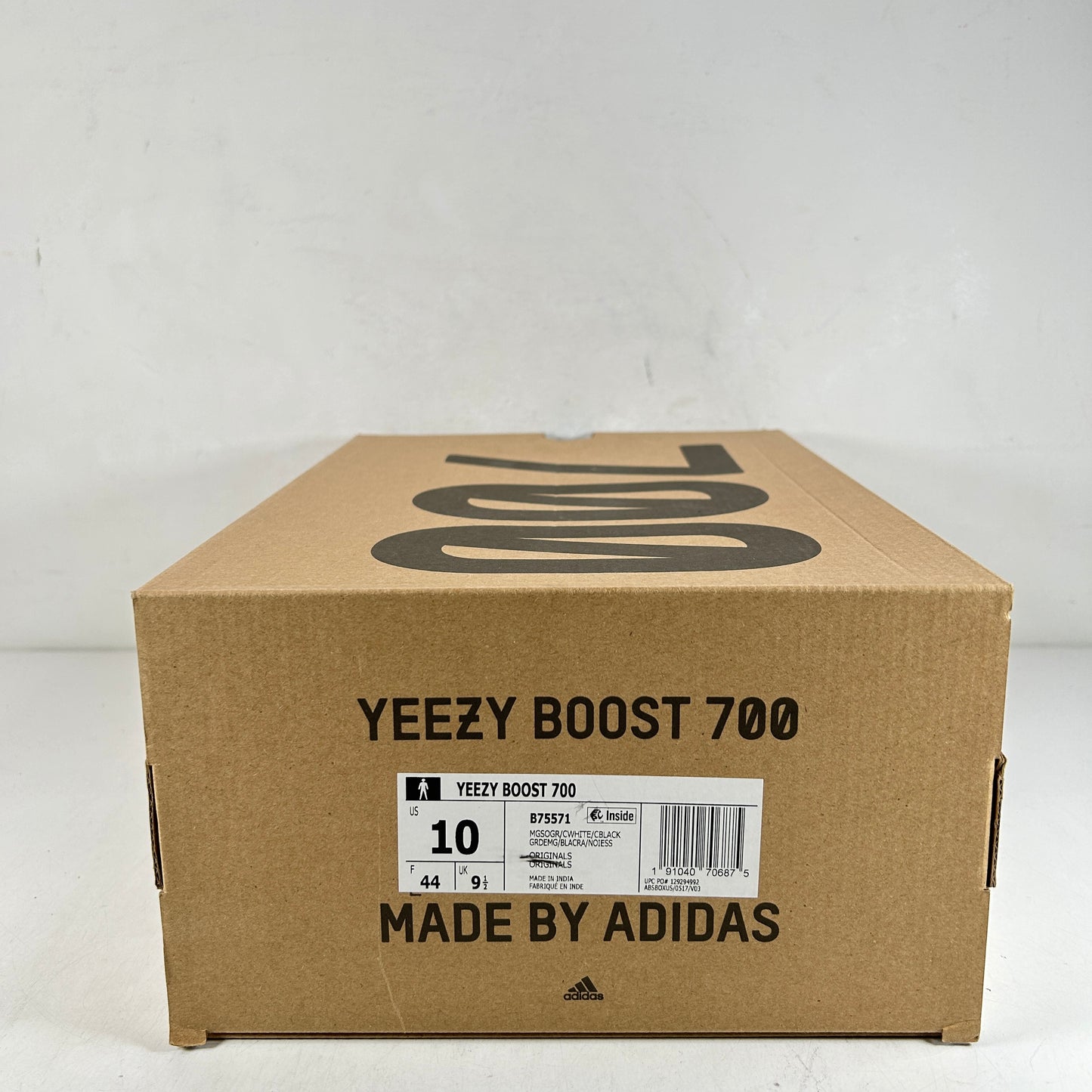 B75571 Yeezy 700 Wave Runner [USED] - 10 M (Used)
