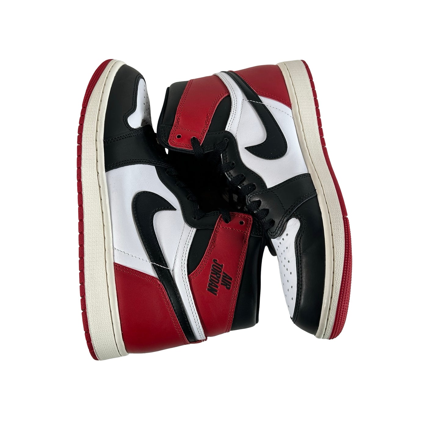 DZ5485 106 Air Jordan 1 High OG Black Toe Reimagined [USED] - 10.5 M (Used) (Replace Box)
