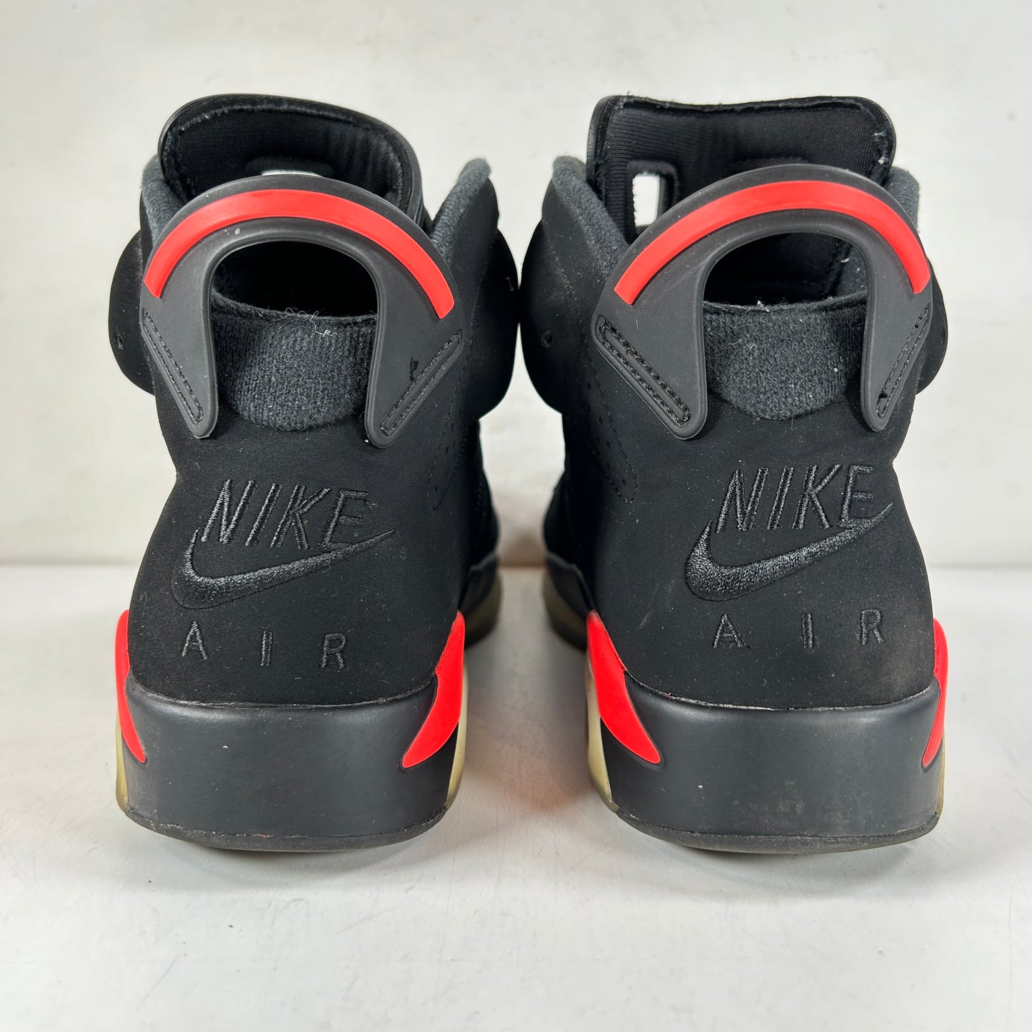 384664 060 Jordan 6 Infrared [USED] - 8.5 M (Used2)