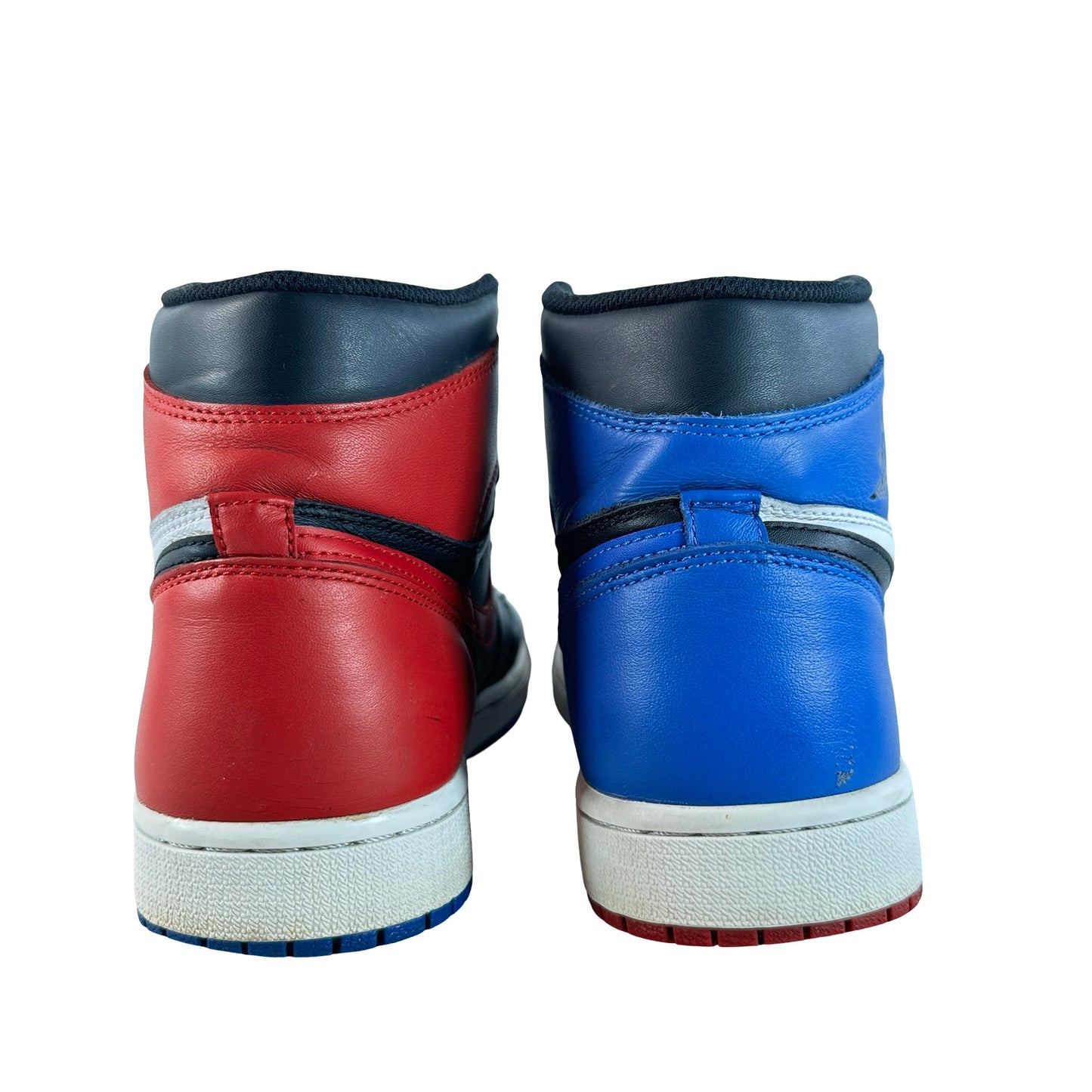 555088 026 Jordan 1 Retro Top 3 [USED] - 9 M (Used3)