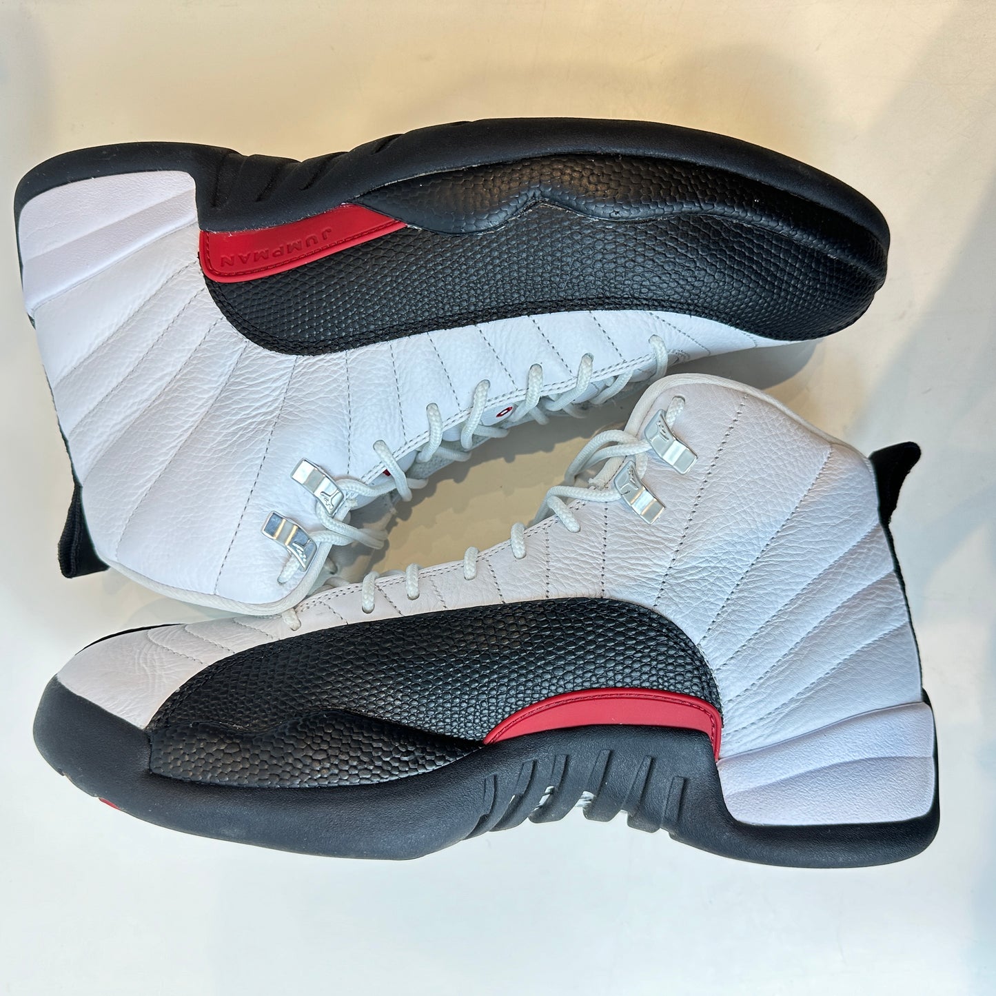 CT8013 162 Air Jordan 12 Red Taxi [USED] - 10.5 M (Used)