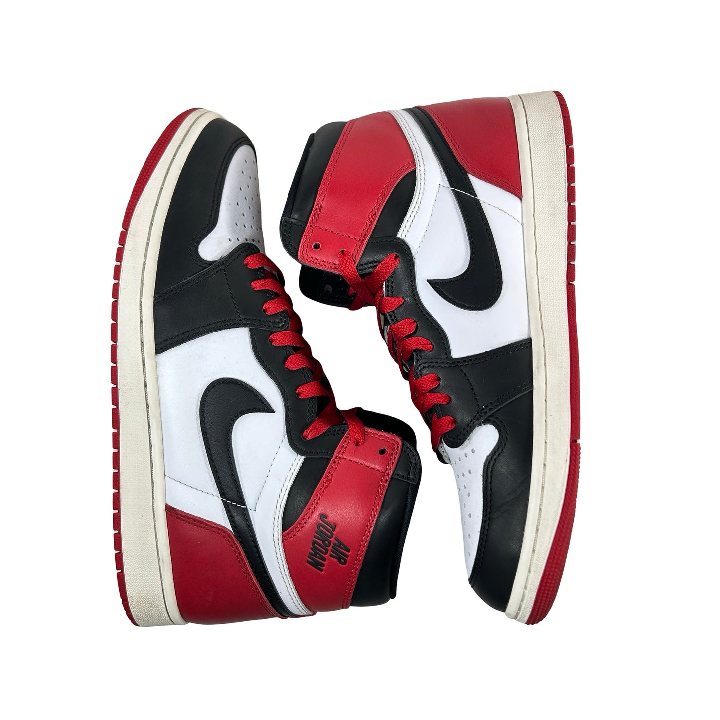 DZ5485 106 Jordan 1 Retro High OG Black Toe Reimagined [USED] - 10 M (Used10)