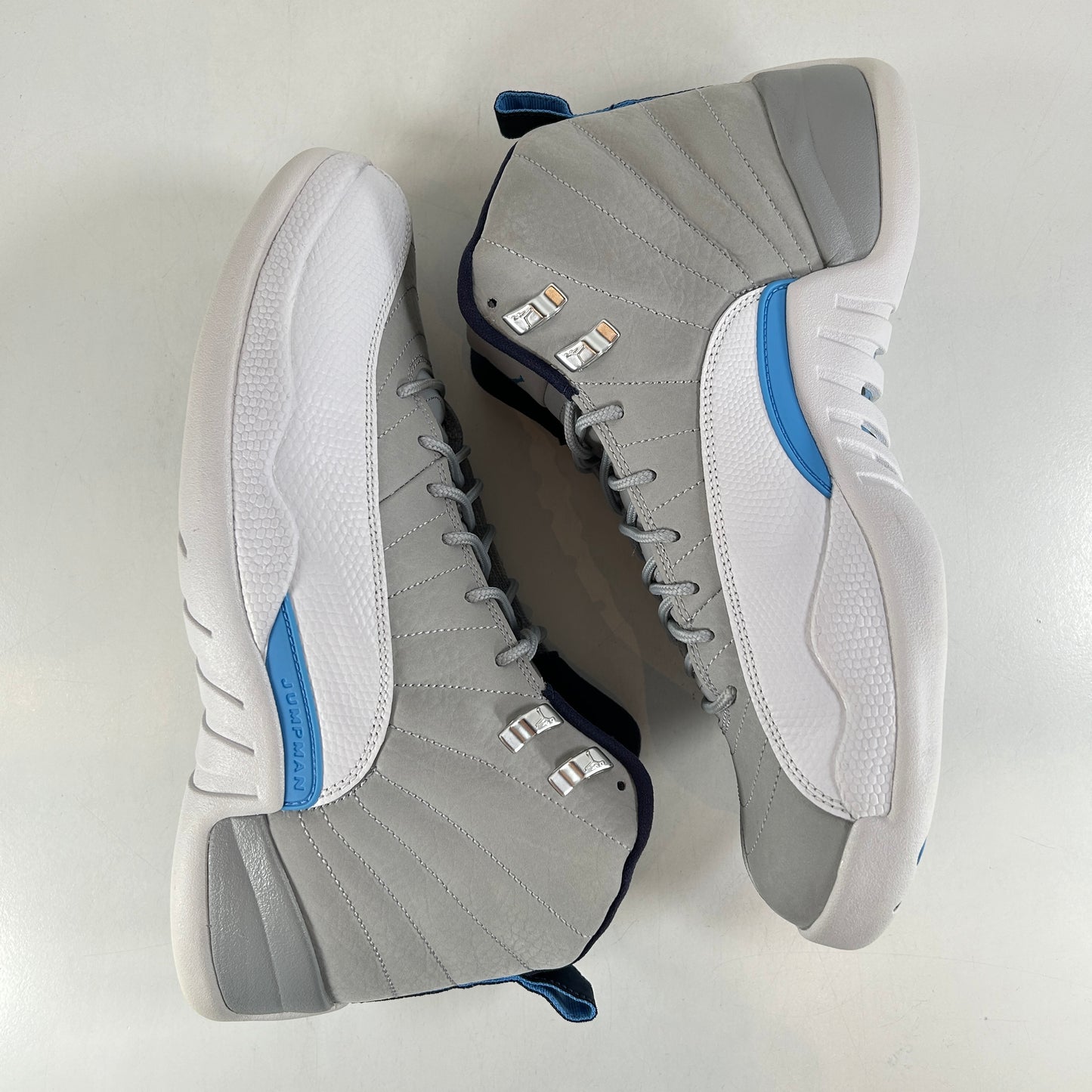 130690 007 Jordan 12 Retro Grey University Blue [USED] - 10.5 M (VNDS) (Replace Box)