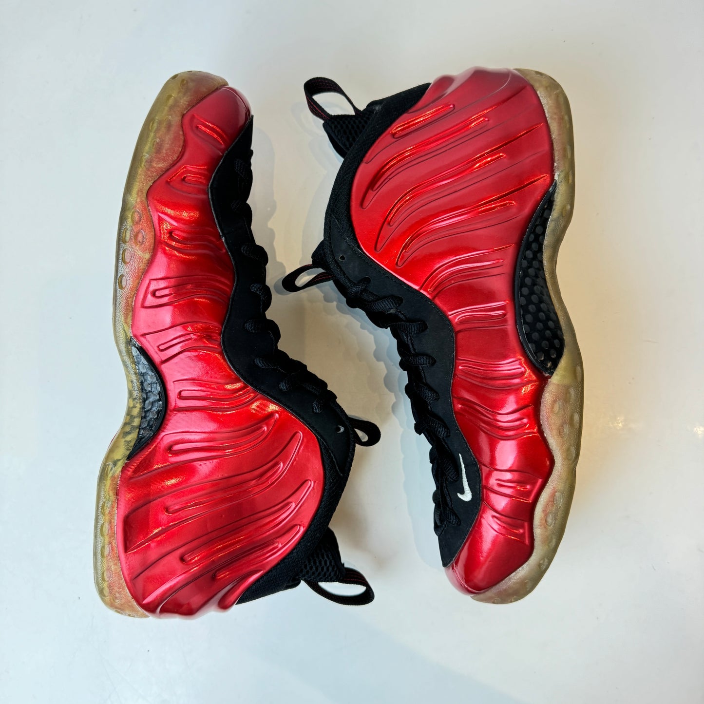314996 610 Nike Air Foamposite One Metallic Red (2012) [USED] - 11 M (Used)