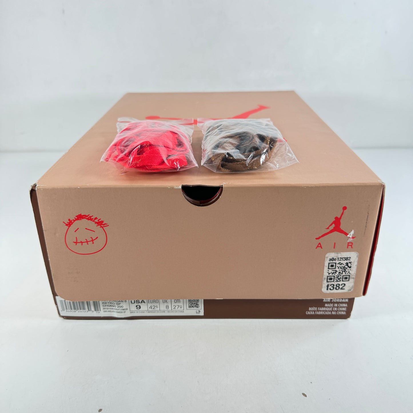 DH0690 200 Jordan 6 Retro Travis Scott British Khaki [USED] - 9 M (Used)