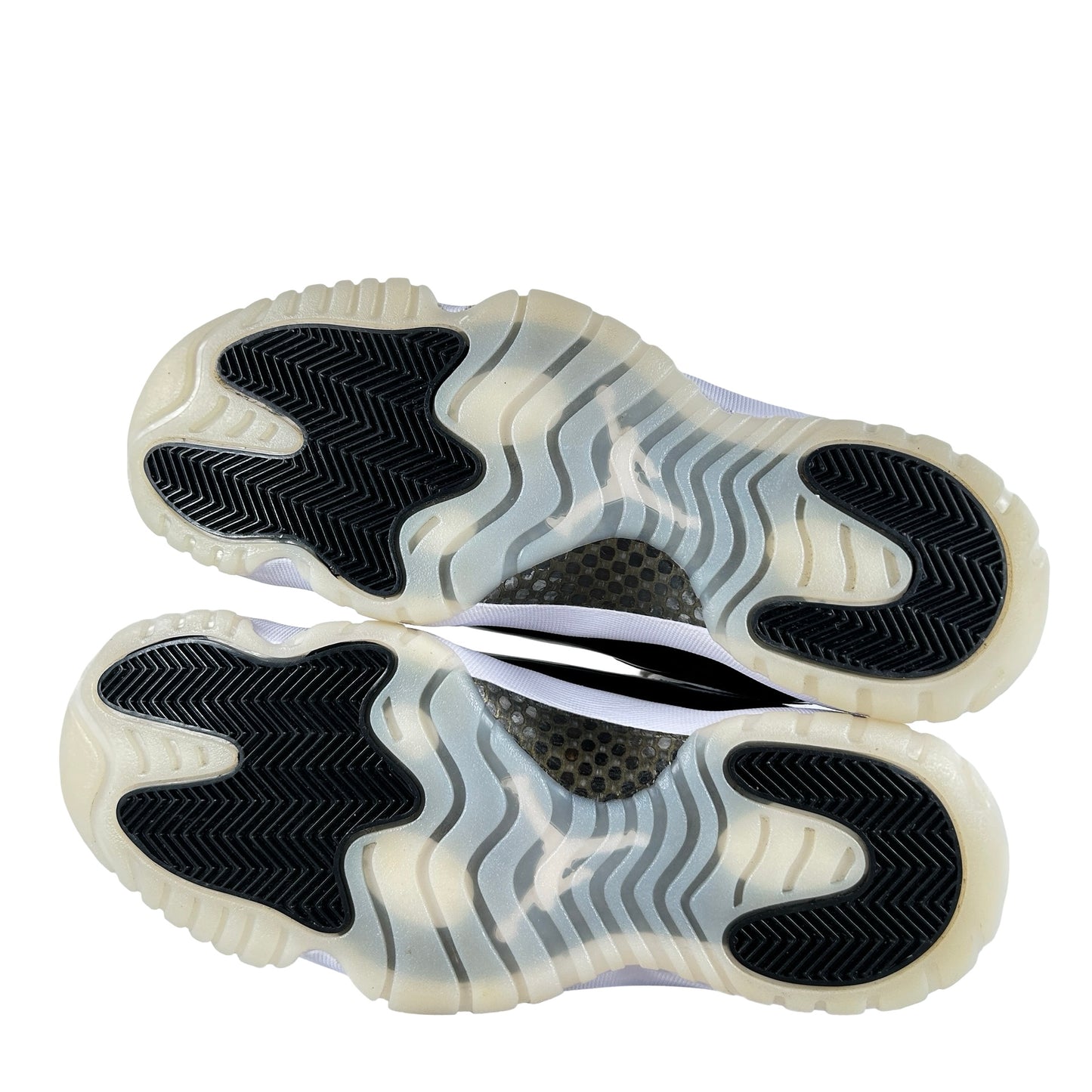 CT8012 170 Jordan 11 Retro DMP Defining Moments (2023) [USED] - 10 M (Used12)