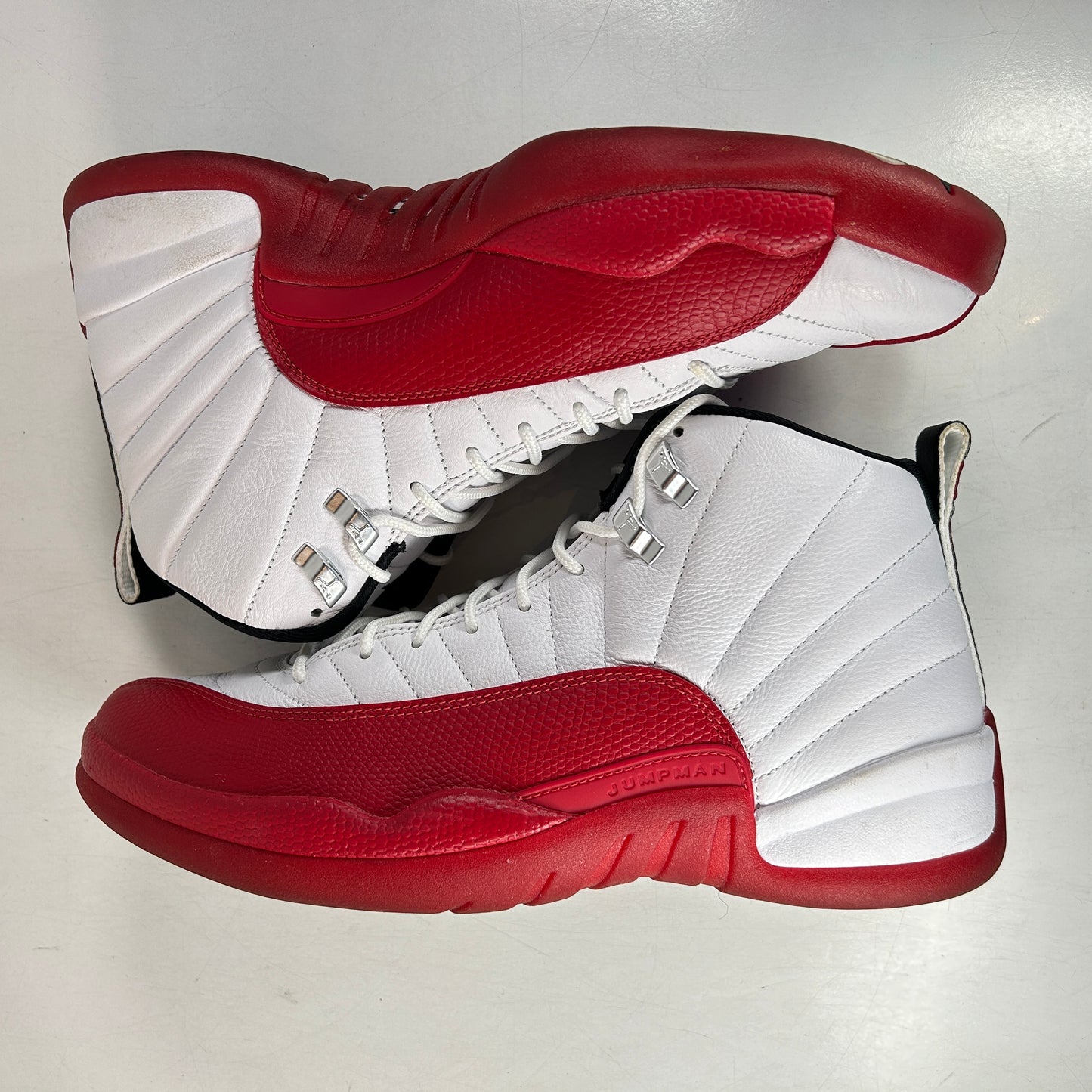 CT8013 116 Jordan 12 Retro Cereza (2023)