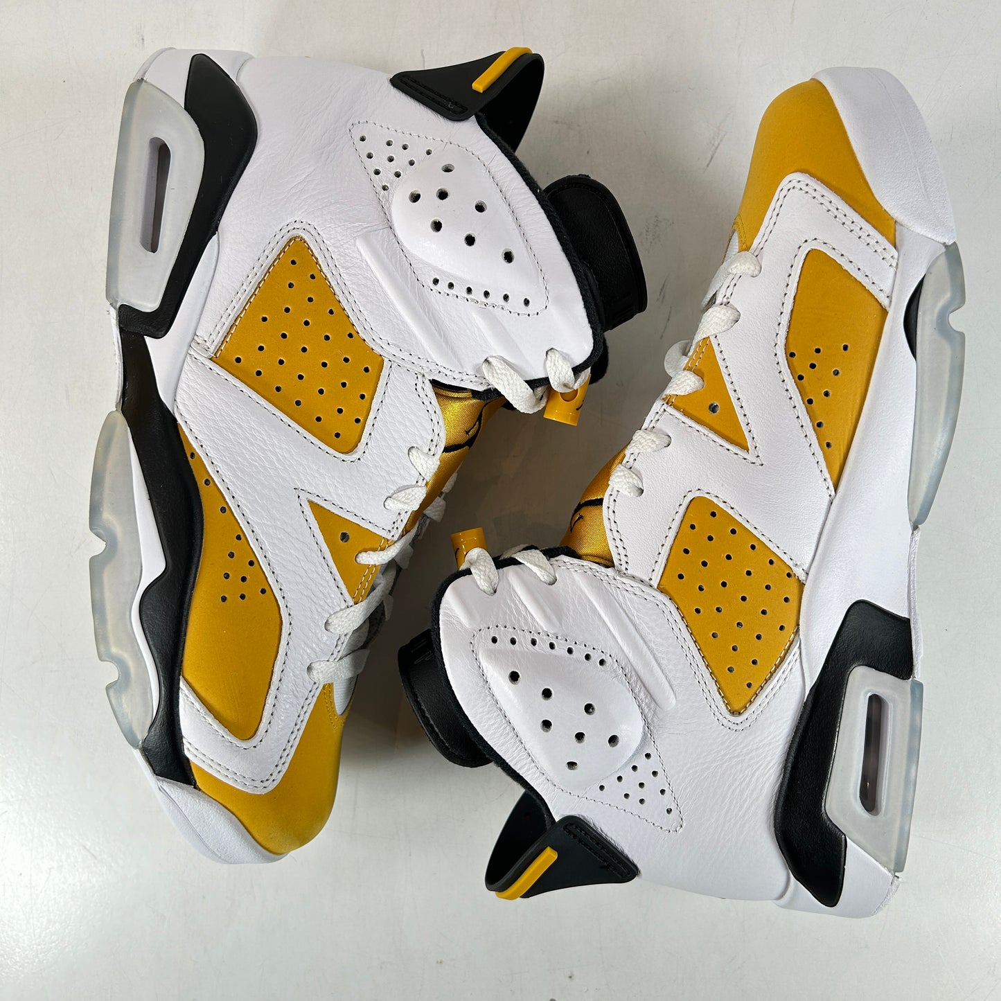 CT8529 170 Jordan 6 Retro Yellow Ochre [USED] - 9 (Used)