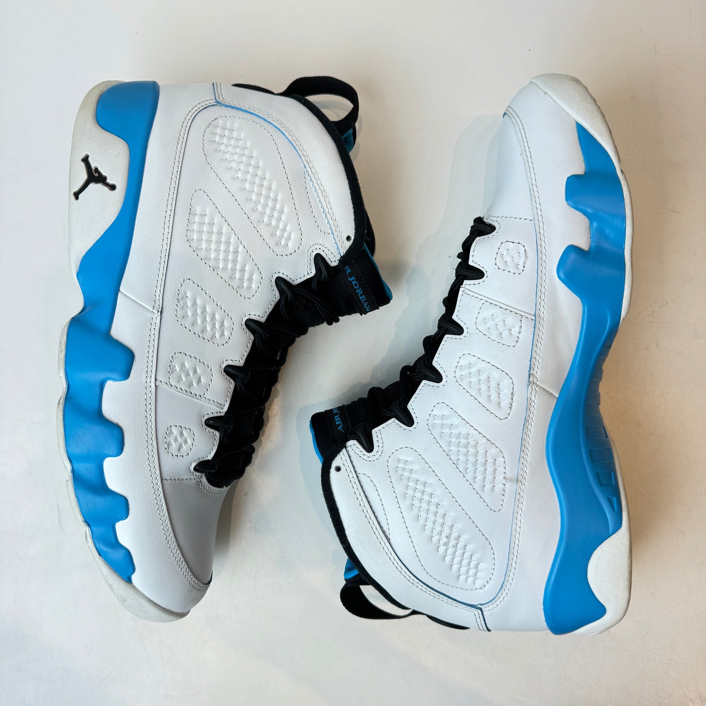 FQ8992 101 Jordan 9 Retro Powder Blue (2024) [USED] - 11 M (Used) (No Box)