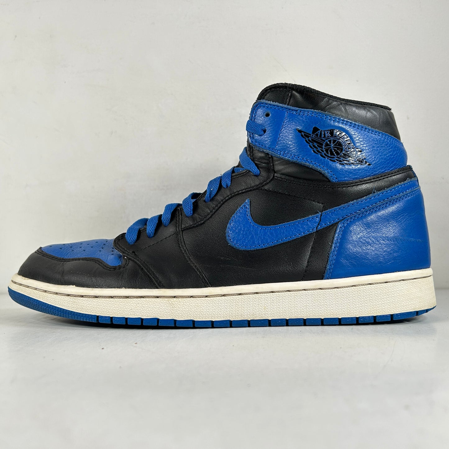 555088 007 Jordan 1 Royal (2017) [USED] - 12 M (Used) (No Box3)