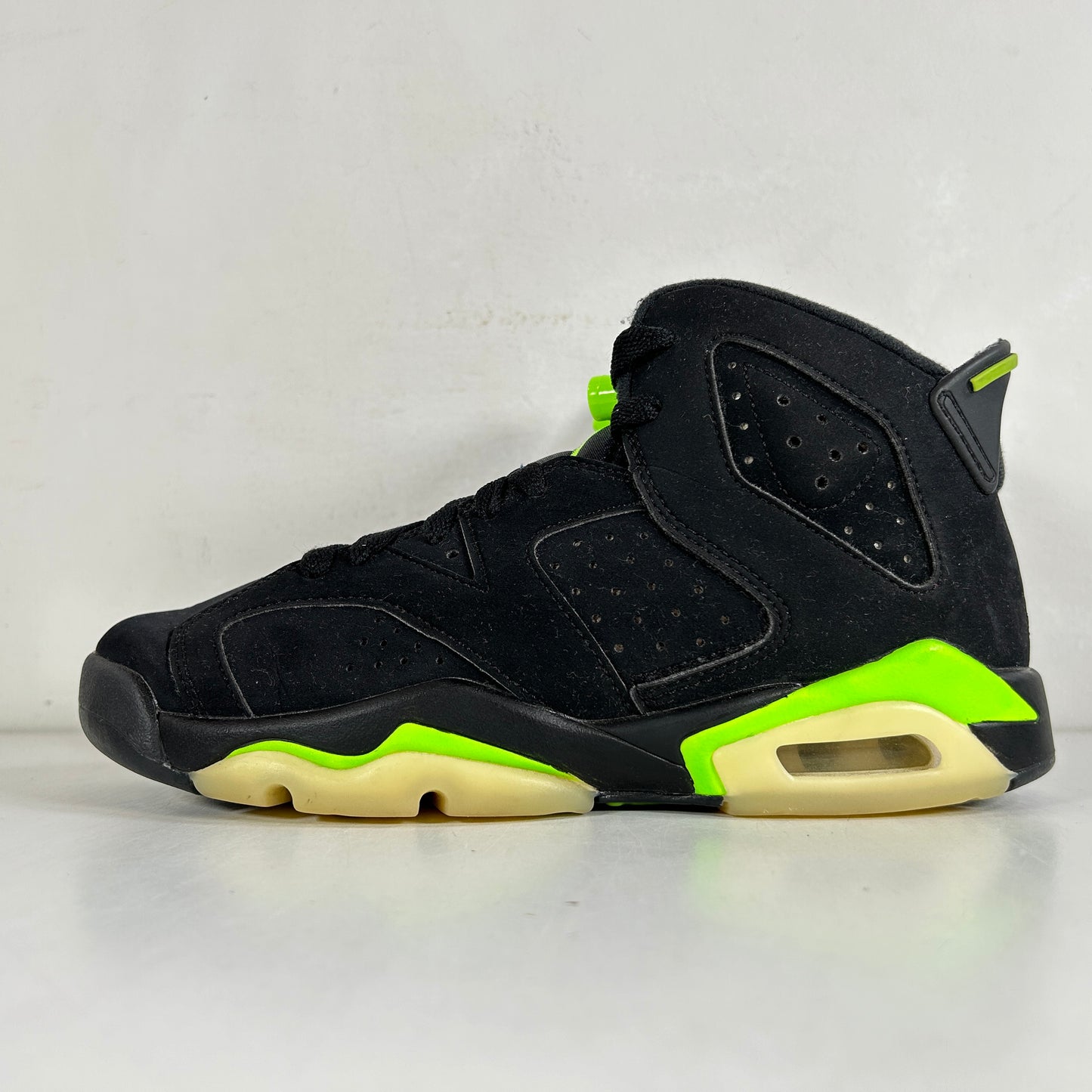 384665 003 Jordan 6 Retro Electric Green (GS) [USED] - 4.5 Y (Used) (No Box)