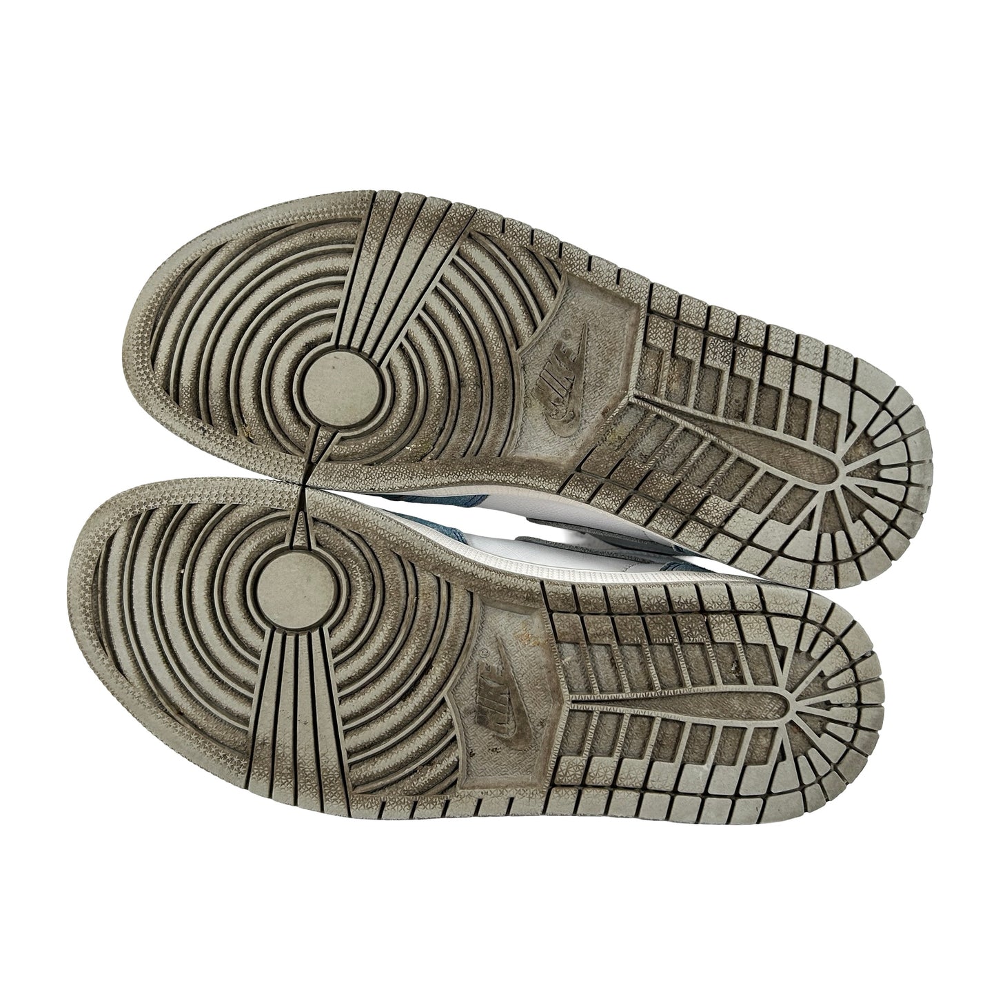 555088 402 Jordan 1 Hiper Real