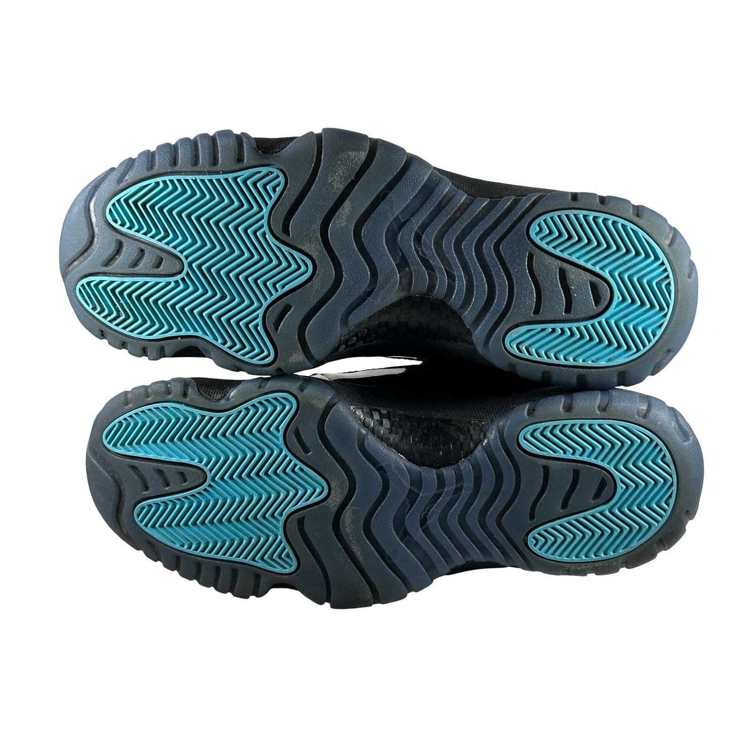 CT8012 047 Jordan 11 Retro Gamma Blue (2025) [USED] - 9.5 M (Used11)