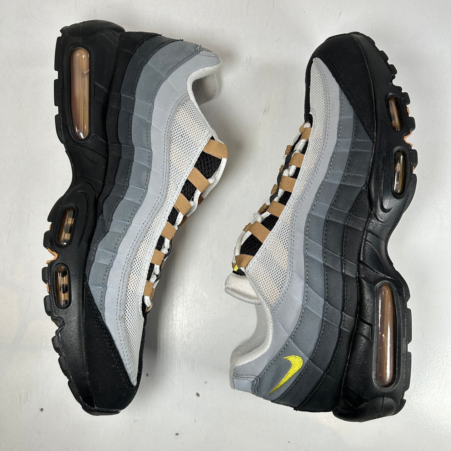 DX4236 100 Nike Air Max 95 Icons Yellow Strike [USED] - 12 M (Used) (No Box)