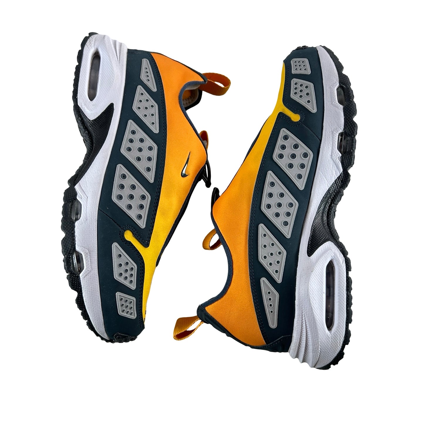 HJ8080 700 Nike Air Max Sunder Canyon Gold Deep Ocean (W) [USED] - 7.5 W (Used)