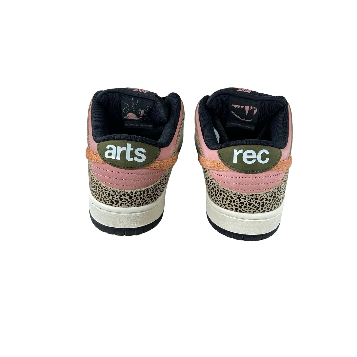 IH3211 200 Nike SB Dunk Low Arts-Rec [USED] - 10 M (Used)