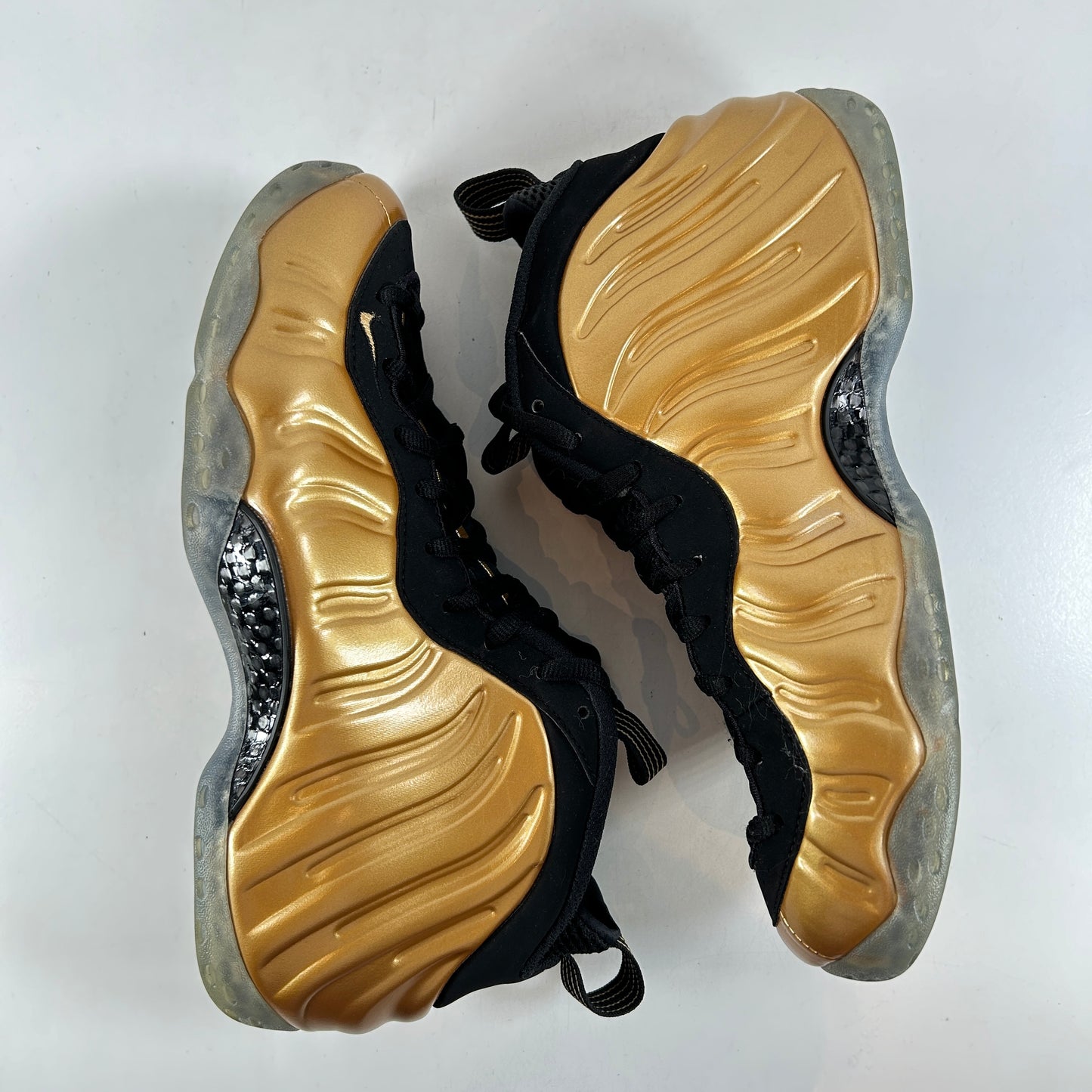 314996 700 Nike Air Foamposite One Metallic Gold [USED] - 10.5 M (VNDS) (Replace Box)