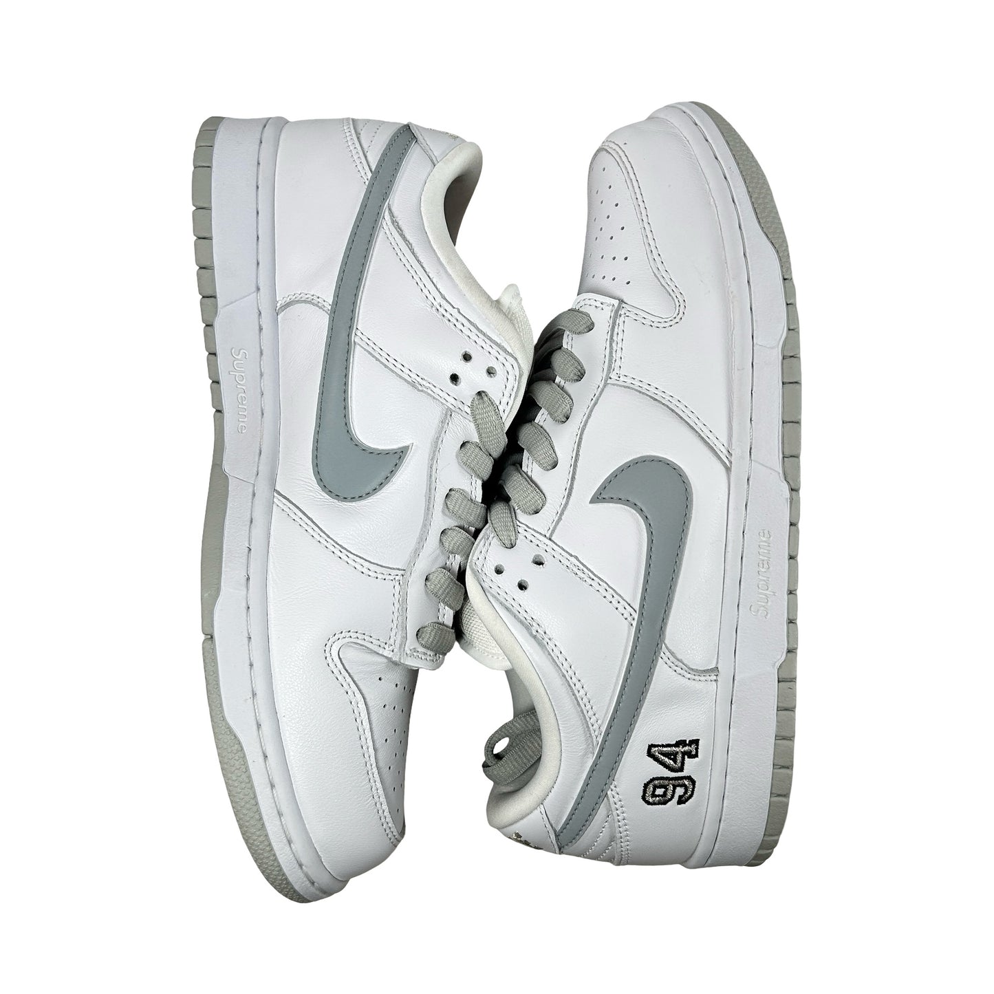 HQ8487 100 Nike SB Dunk Low Supreme 94 White Metallic Silver [USED] - 9.5 M (Used)