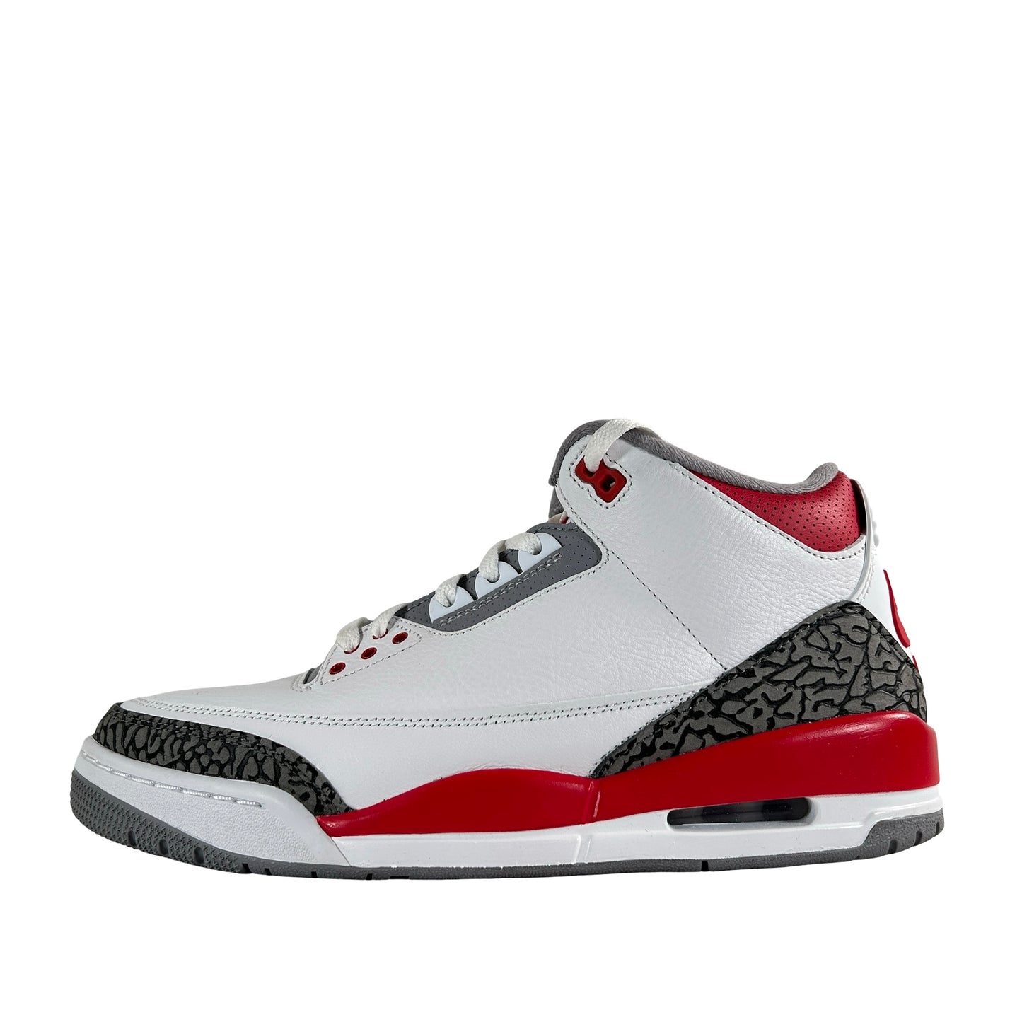 DN3707 160 Jordan 3 Retro Rojo fuego (2022)