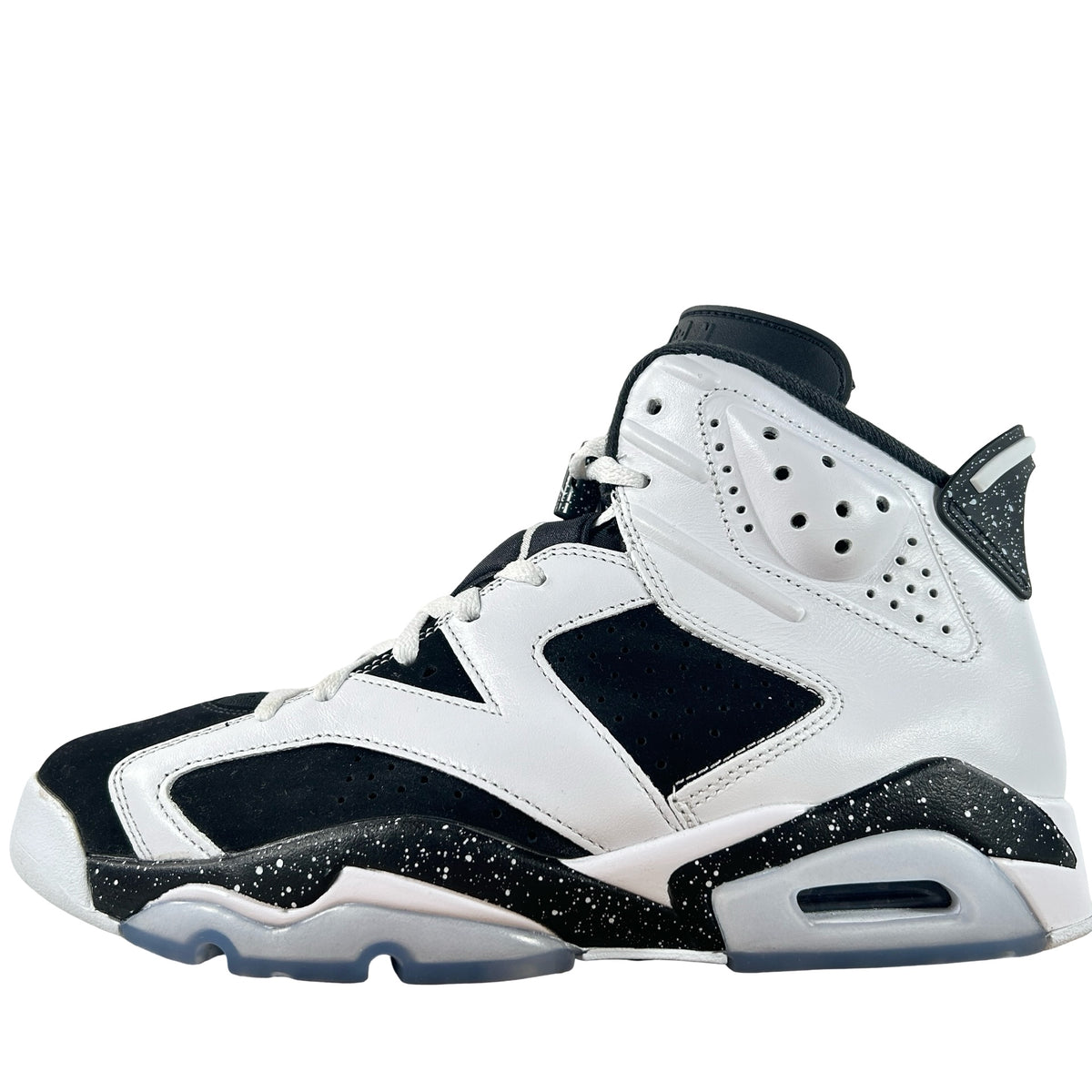 CT8529 108 Air Jordan 6 Retro Oreo (2026) [USED] - 9 M (Used) (No Box)