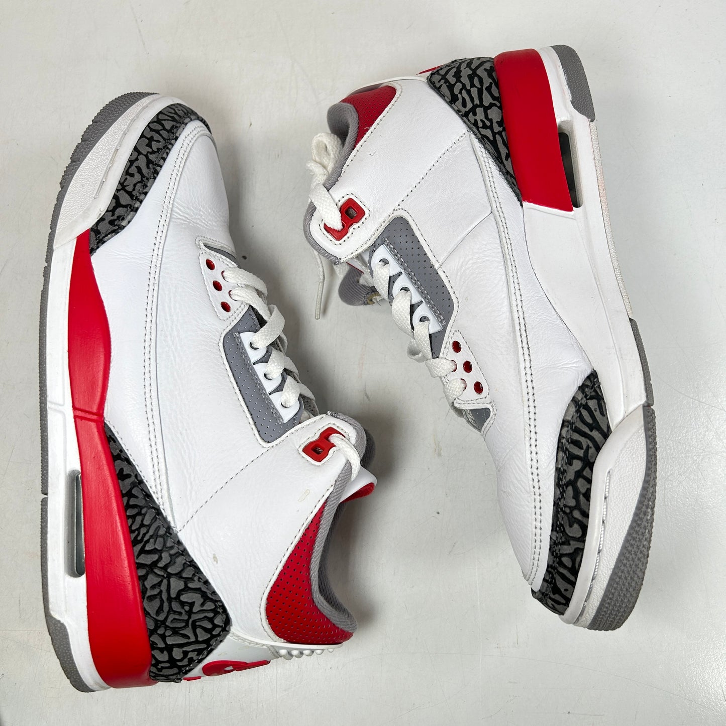 DN3707 160 Jordan 3 Retro Fire Red (2022) [USED] - 8 M (Used) (No Box)