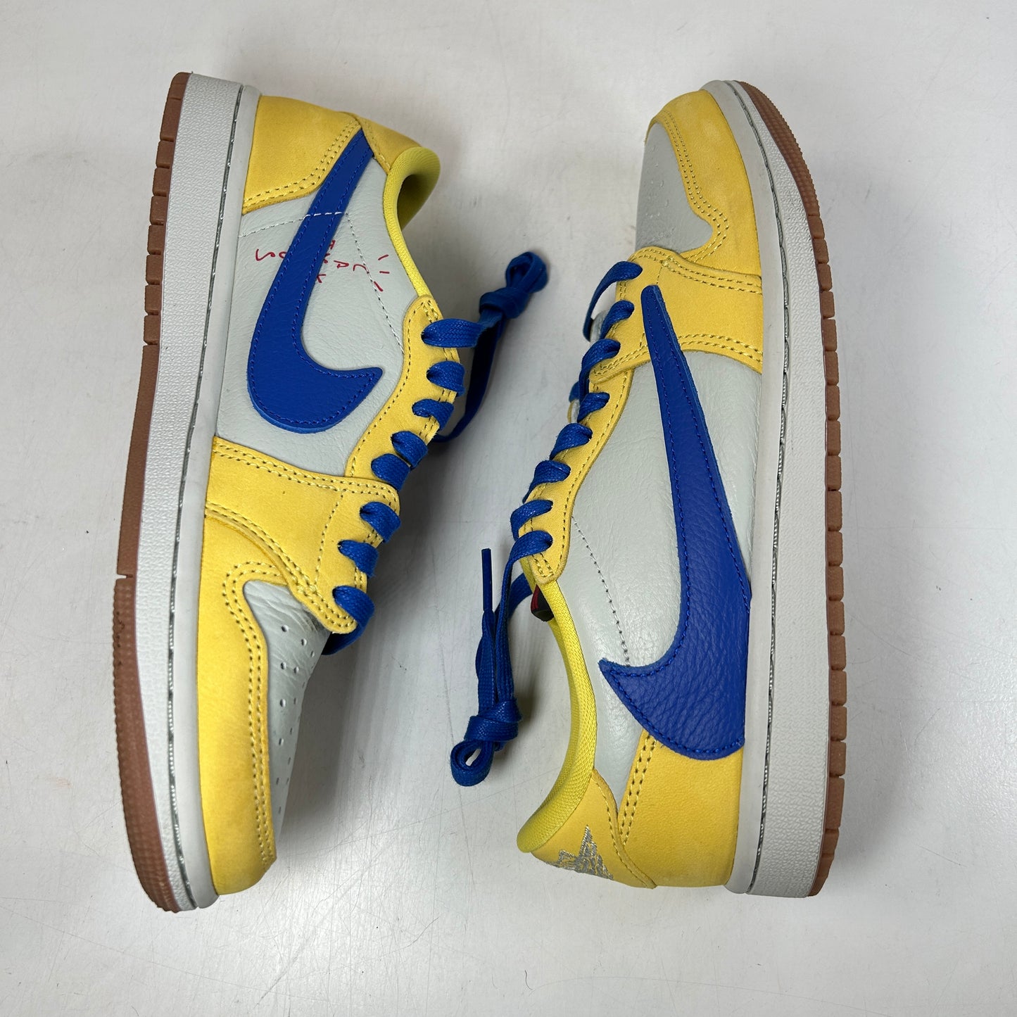 DZ4137 700 Jordan 1 Retro Low OG SP Travis Scott Canary (Women's) [USED] - 7 W (USED)