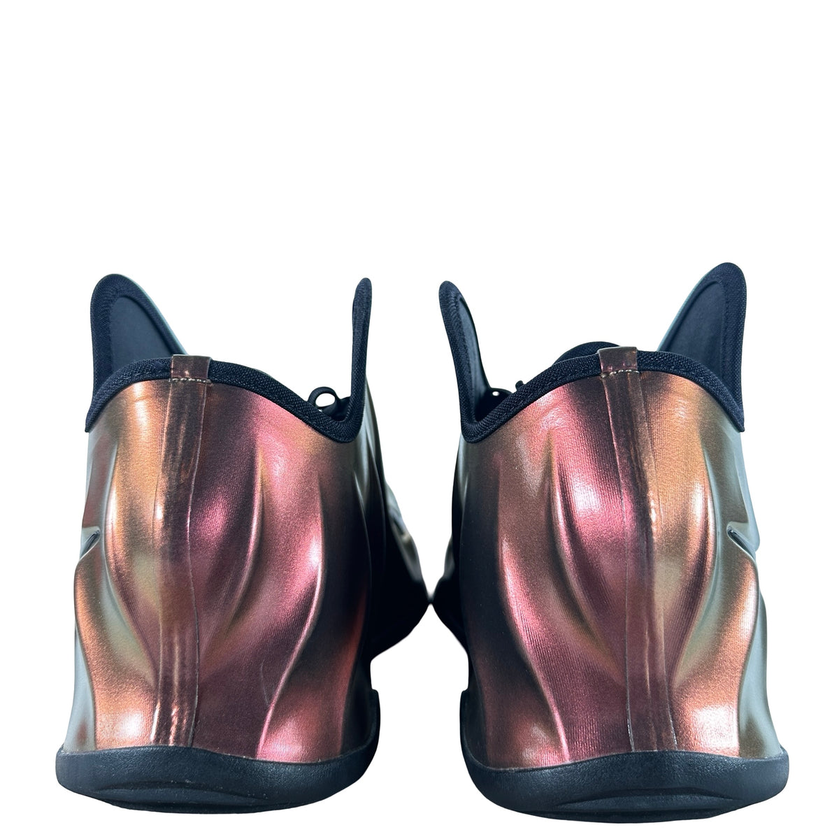 FZ5590 900 Nike GT Future Metallic Red Bronze [USED] - 10.5 M (Used)