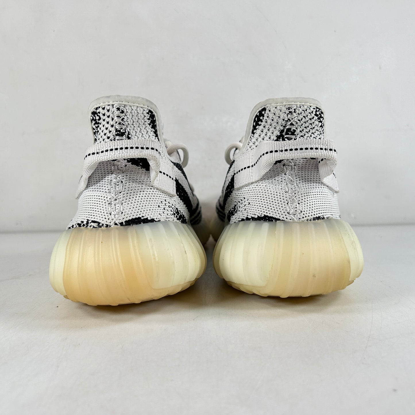 CP9654 Yeezy 350 V2 Zebra [USED] - 10.5 M (Used2)