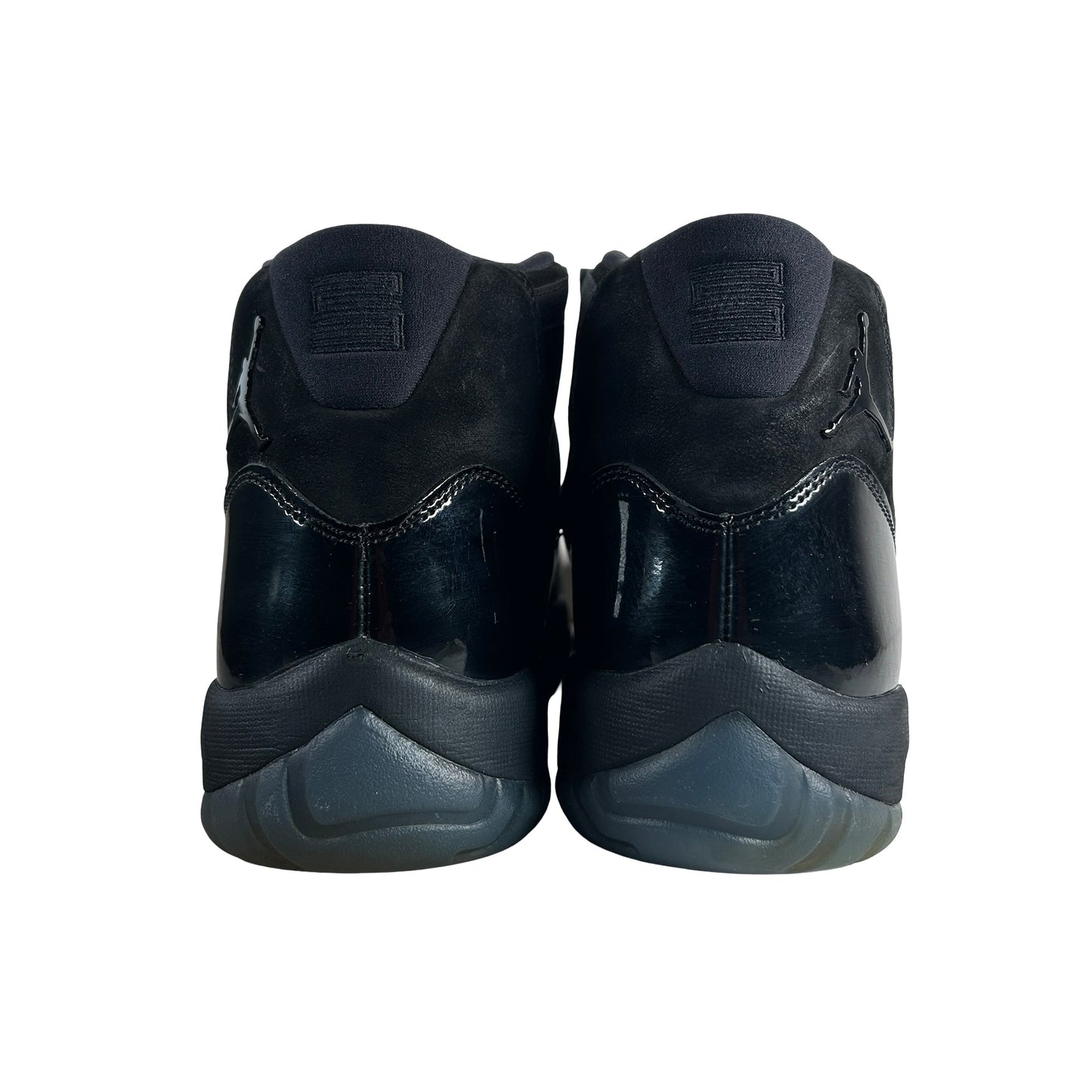 378037 005 Jordan 11 Retro Cap and Gown [USED] - 13 M (Used)