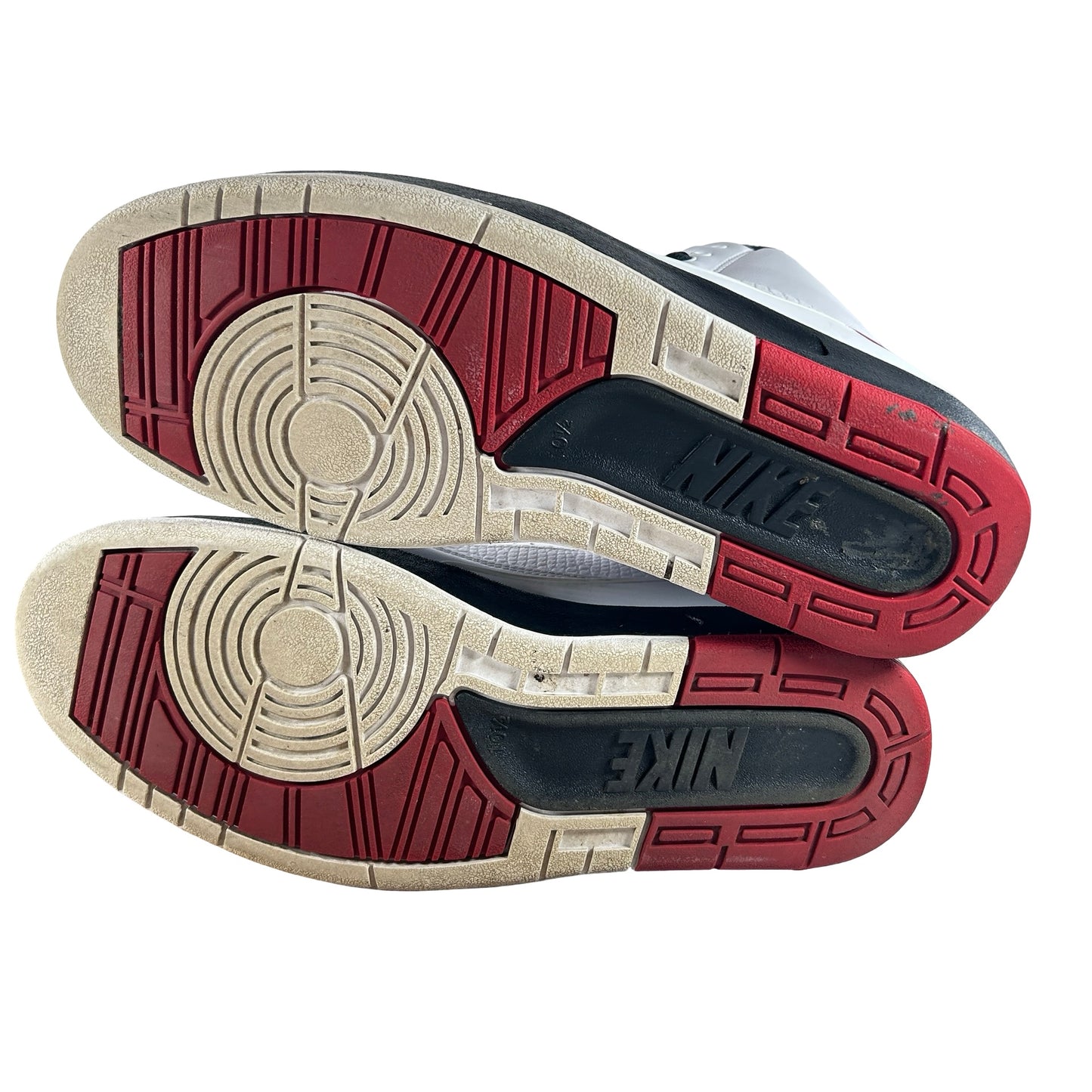 DX2454 106 Jordan 2 Retro OG Chicago (2022) [USED] - 10.5 M (Used14)