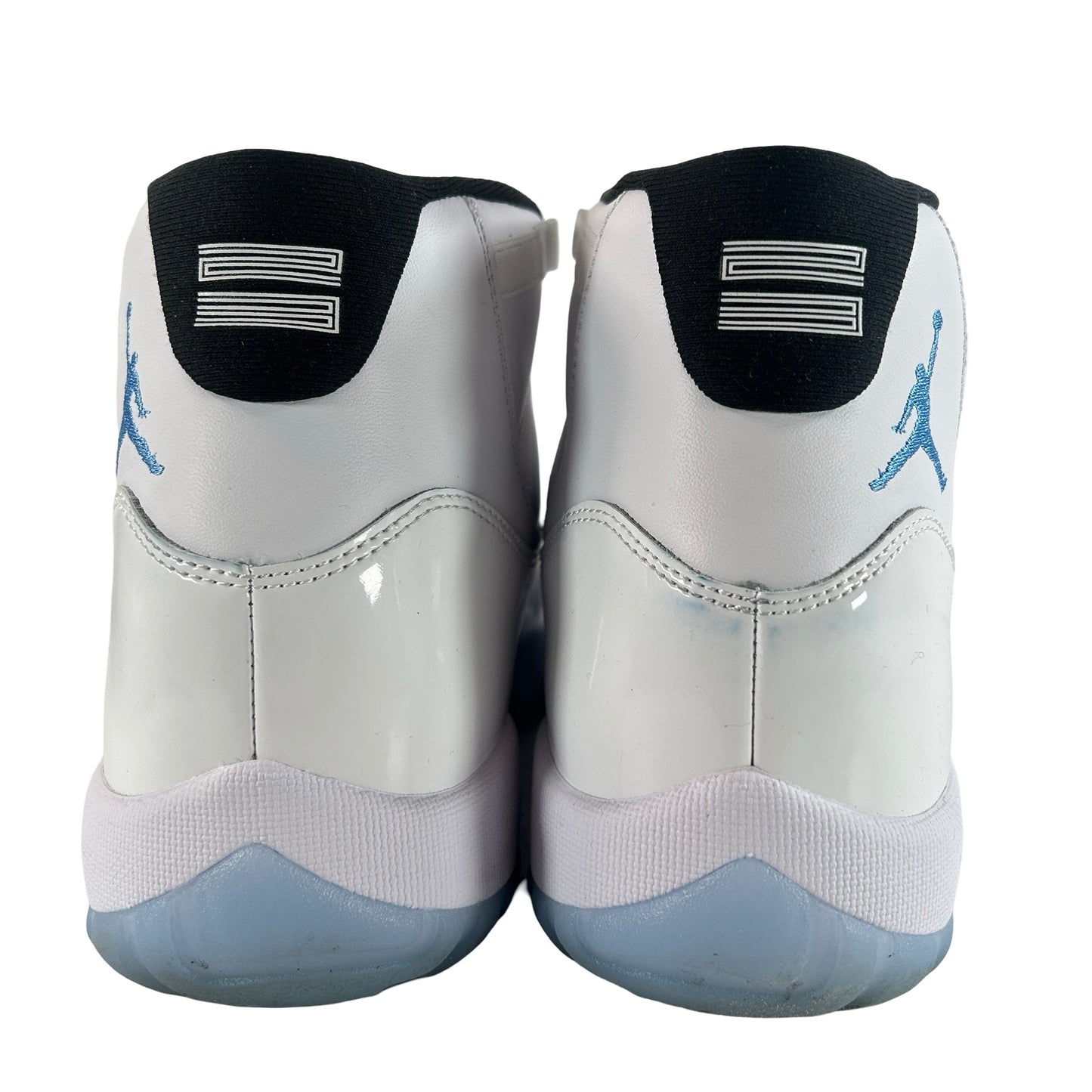 CT8012 104 Jordan 11 Retro Legend Blue (2024) [USED] - 11 M (Used)
