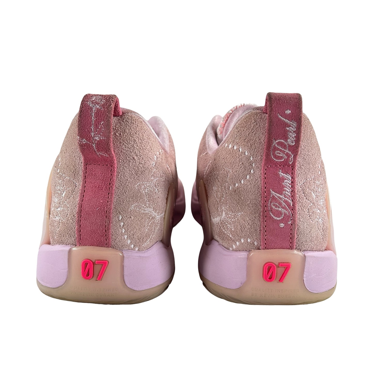 DQ3851 600 Nike KD 15 Aunt Pearl [USED] - 10.5 M (Used)